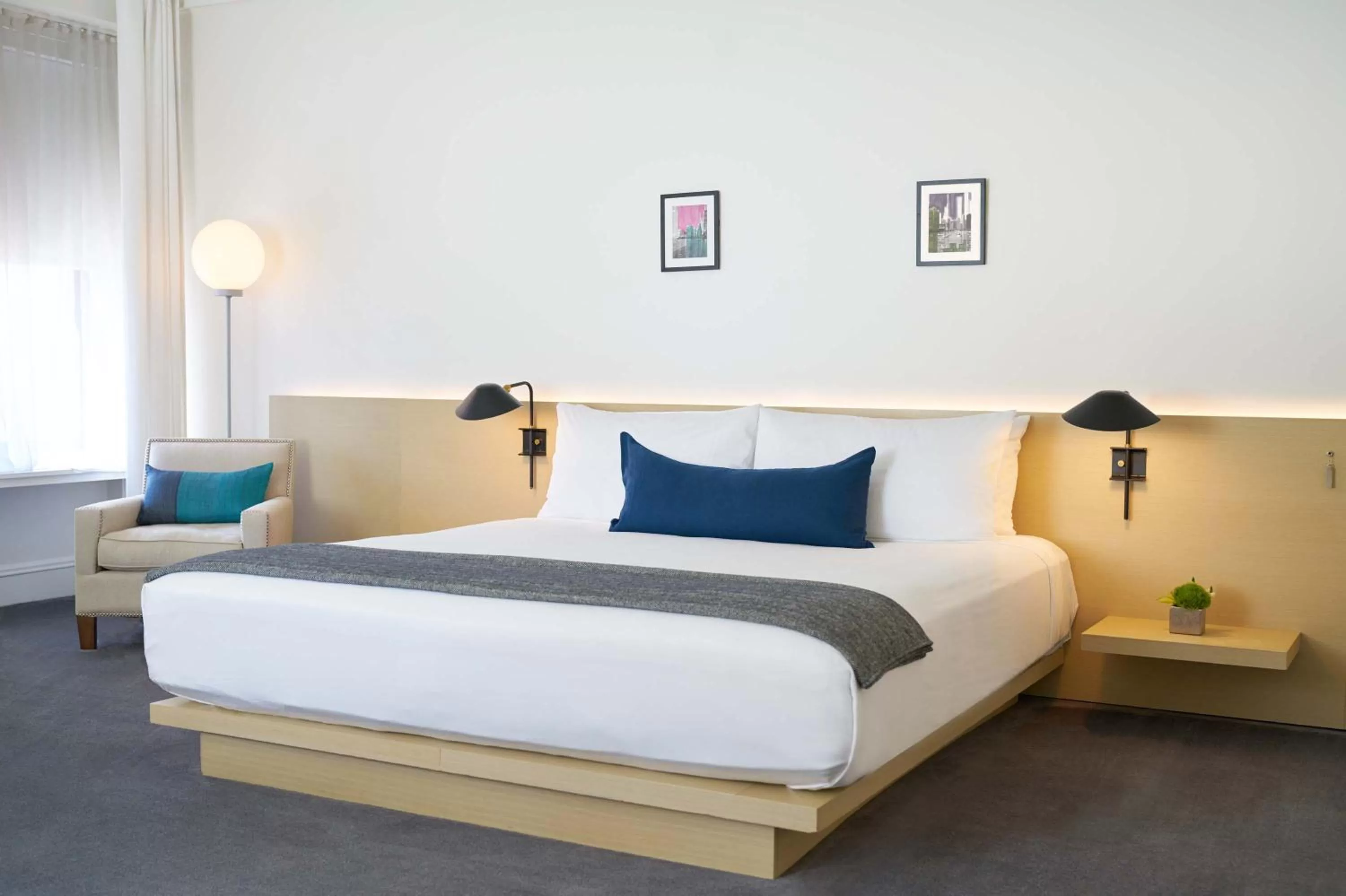 Bedroom in Ambassador Chicago, part of JdV by Hyatt