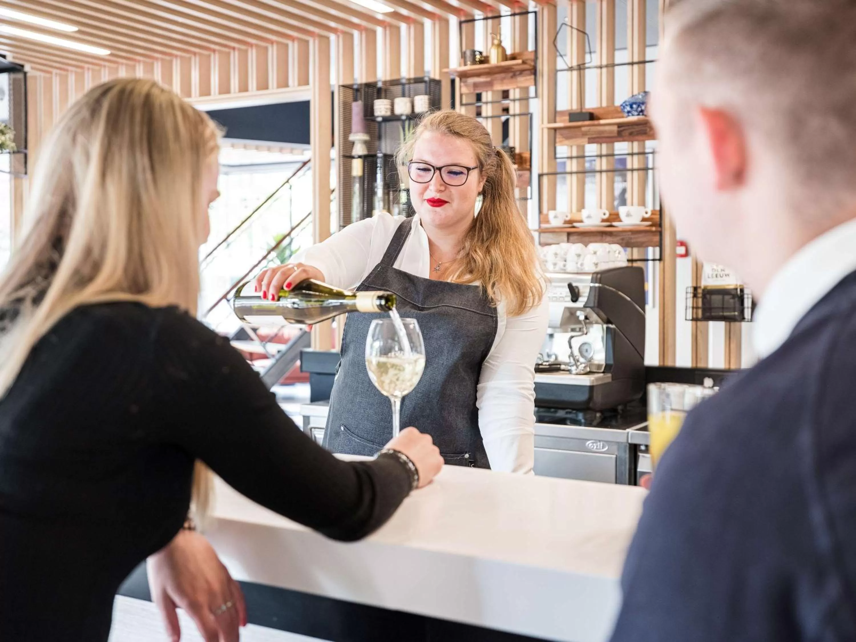 Lounge or bar in Executive Residency by Best Western Amsterdam Airport