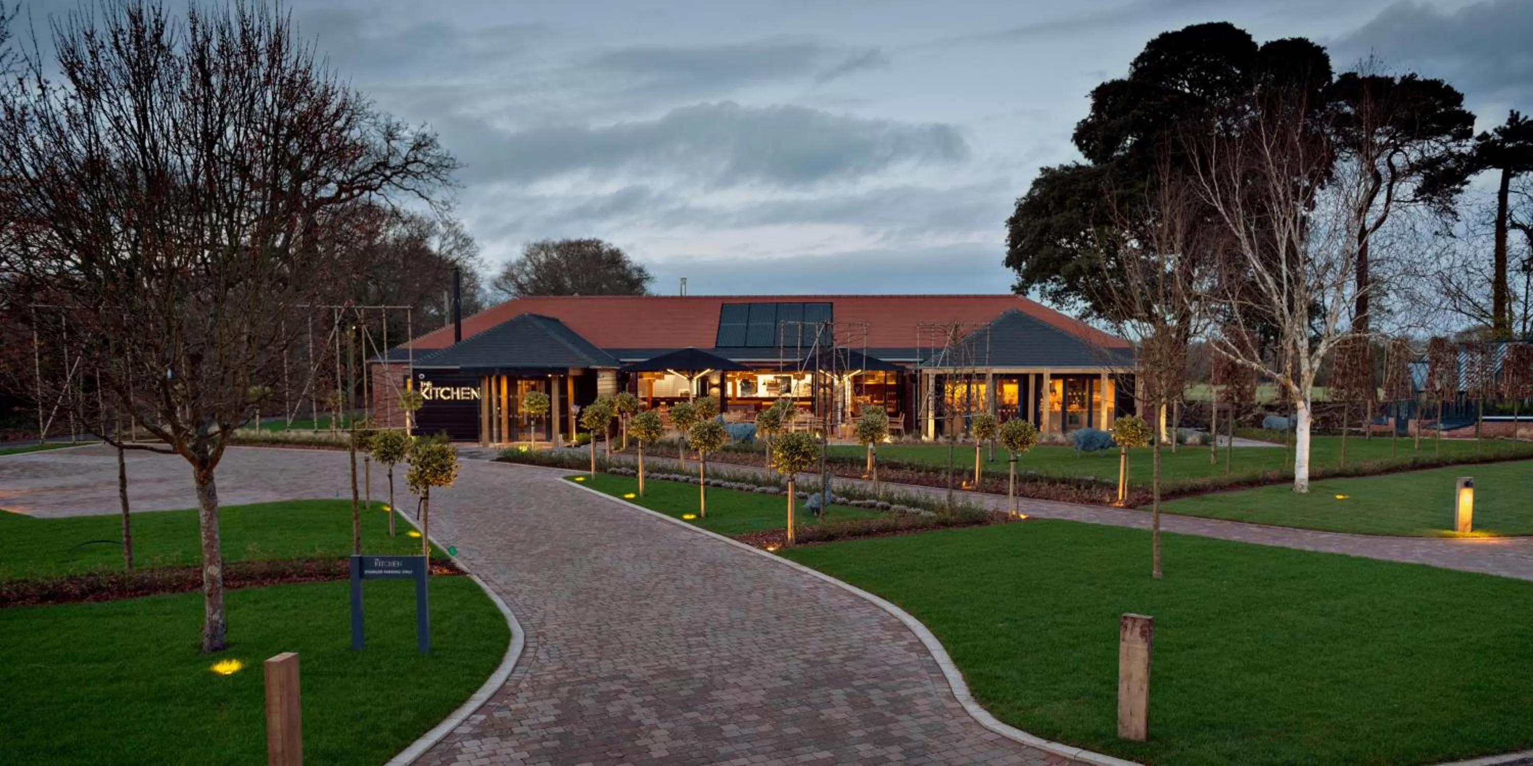 Lunch in Chewton Glen Hotel - an Iconic Luxury Hotel