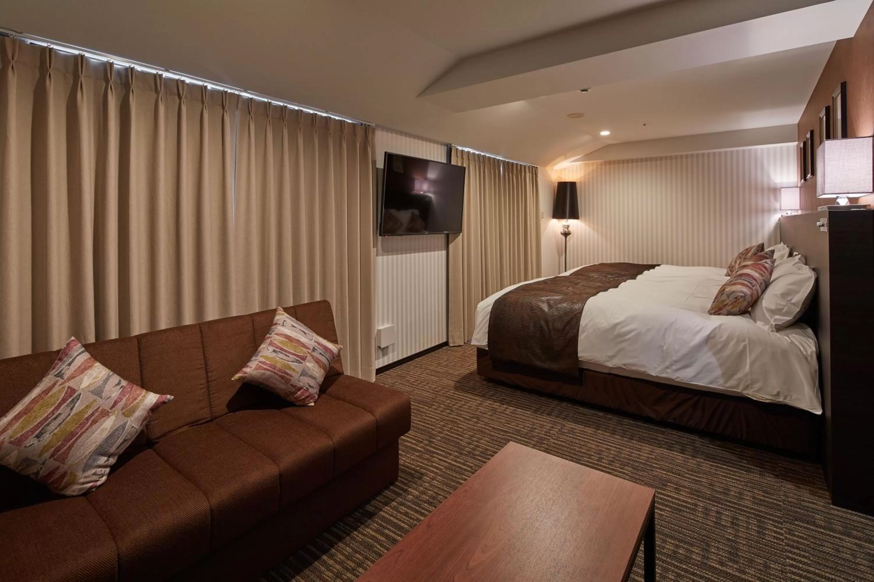 Photo of the whole room, Bed in Centurion Hotel & Spa Kurashiki Station