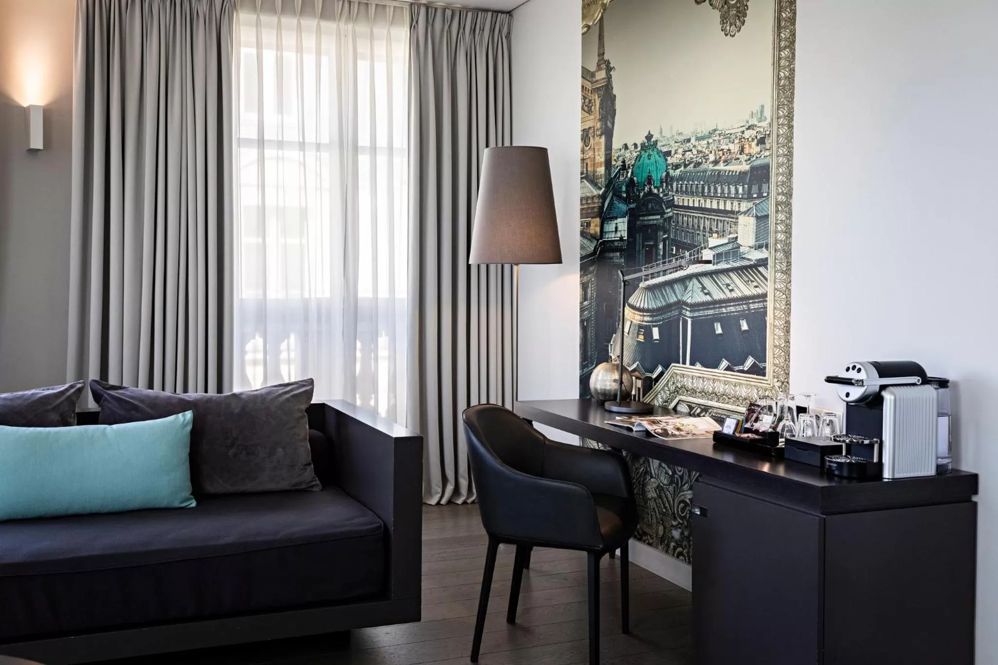 Photo of the whole room in Hotel Indigo Paris - Opera by IHG