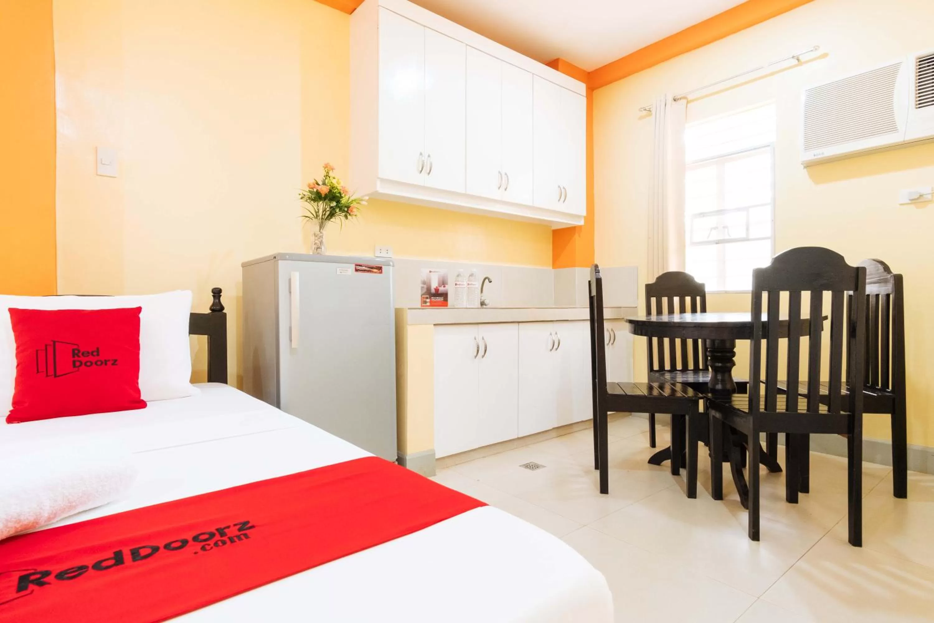 Bedroom, Bed in RedDoorz Premium @ Gabinete Road Palawan