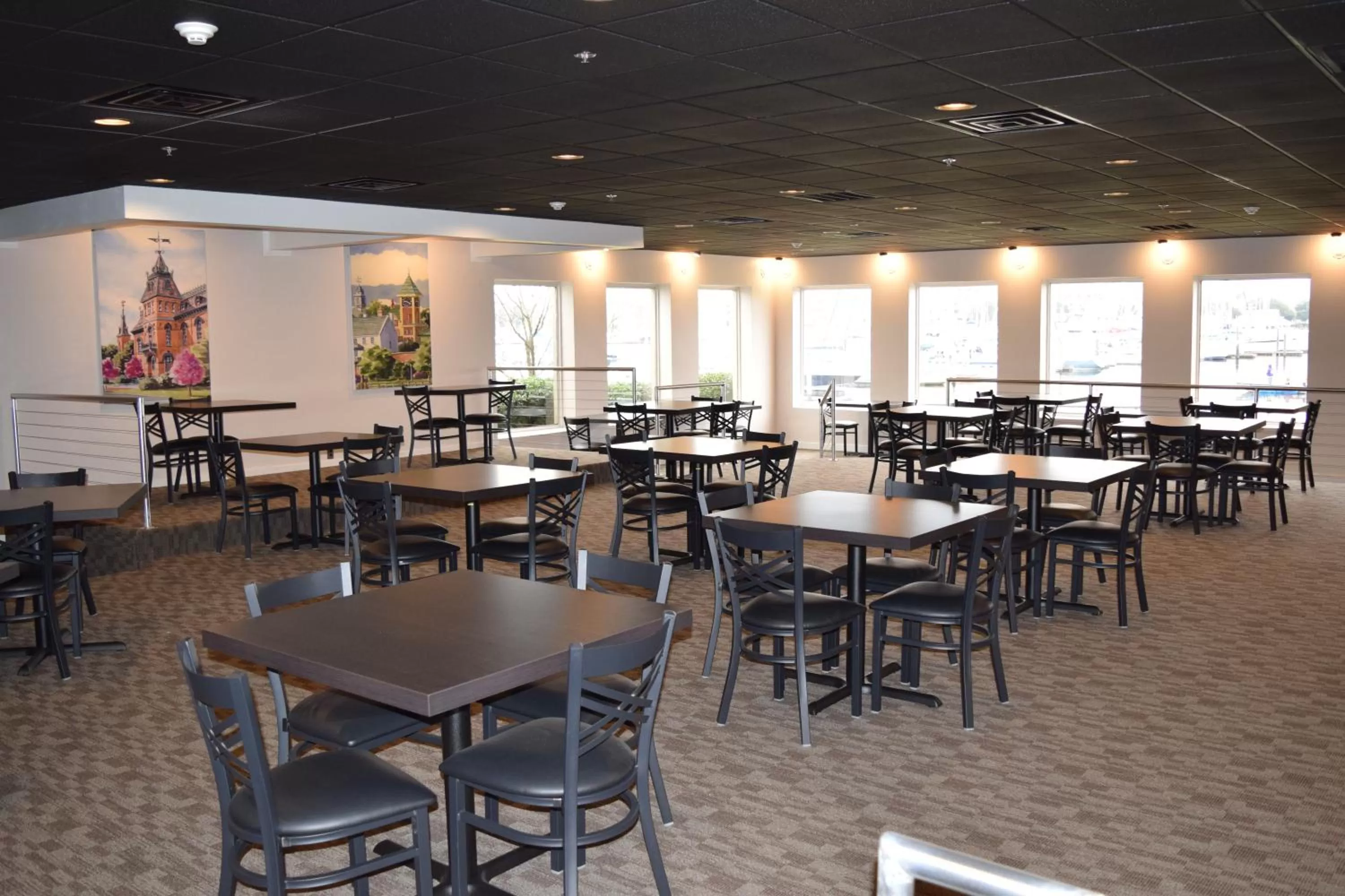 Day in BridgePointe Hotel & Marina