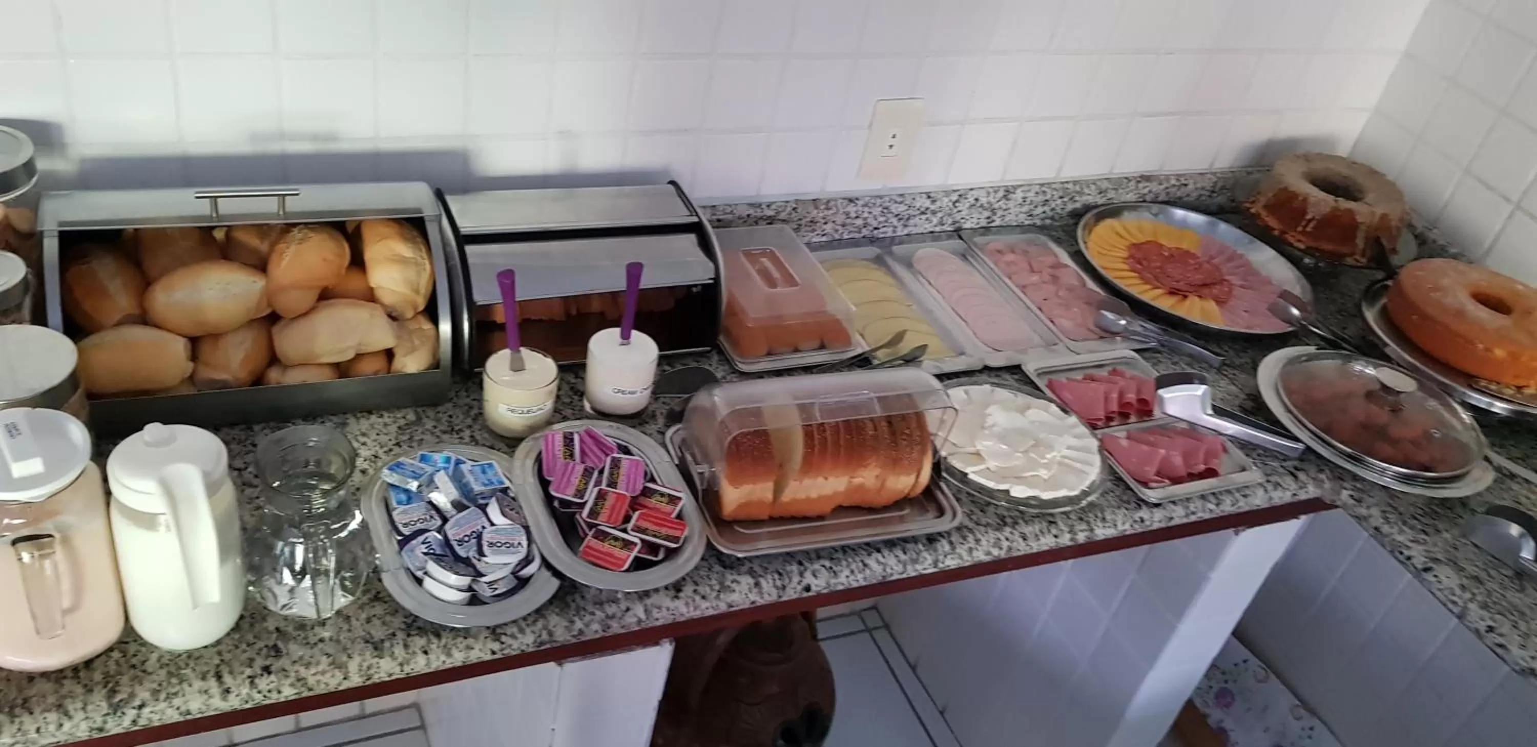 Breakfast in Pousada Flor de Paraty