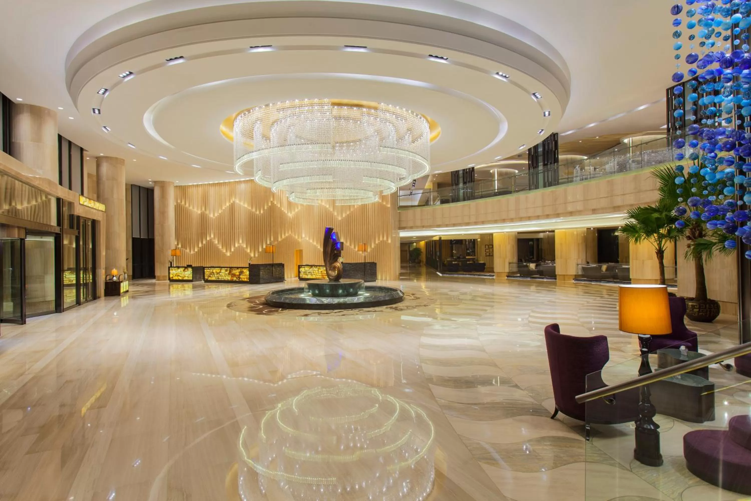 Property building in Crowne Plaza Tianjin Meijiangnan by IHG