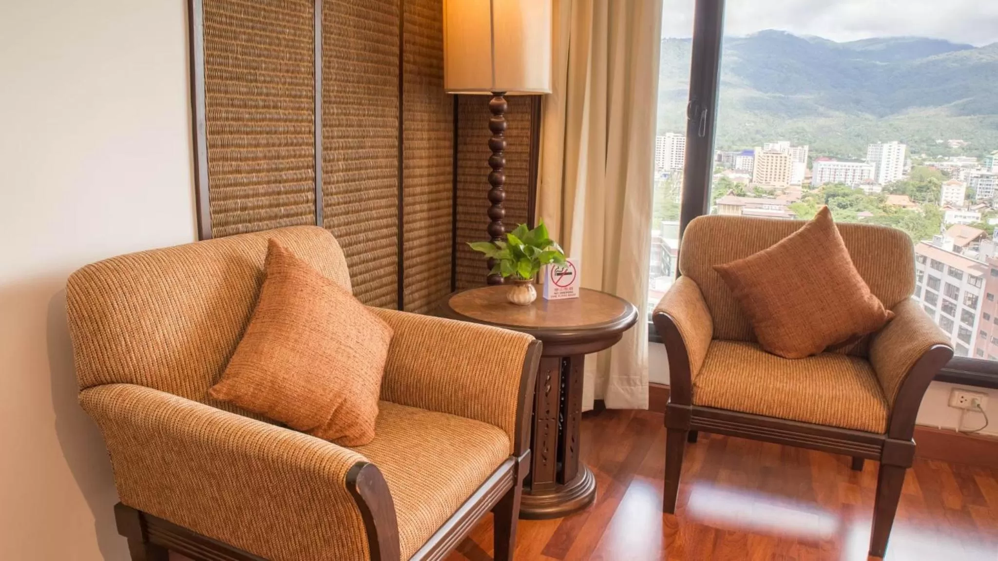 Seating area in Chiangmai Grandview Hotel & Convention Center