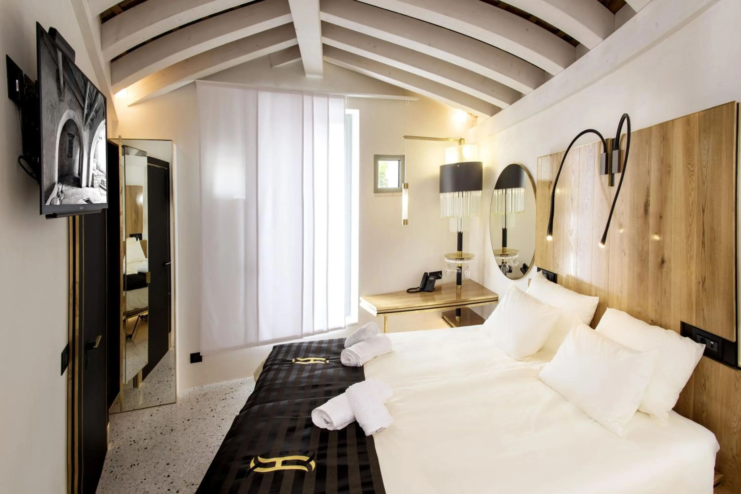 Bed in Spirito Santo Palazzo Storico - Adults Only