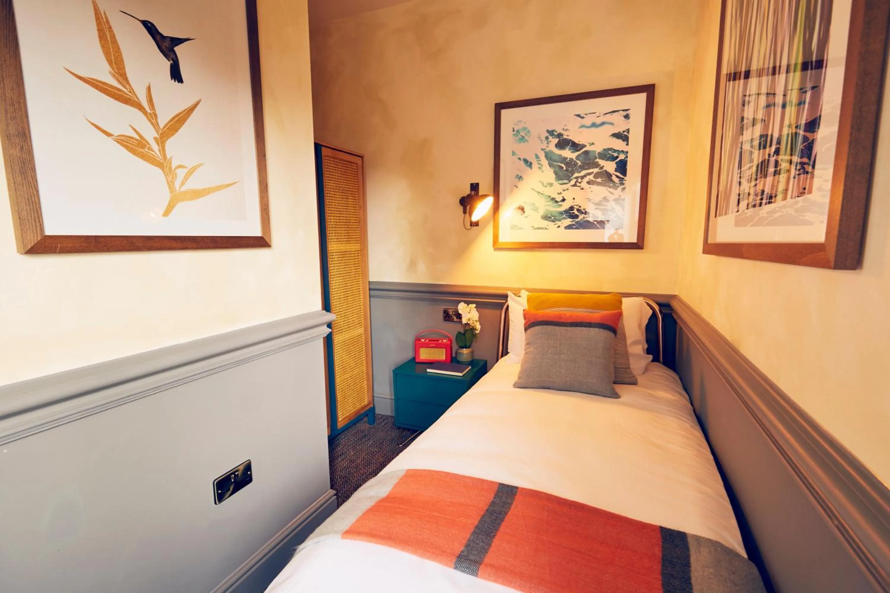 Bedroom, Bed in Frederick Street Townhouse