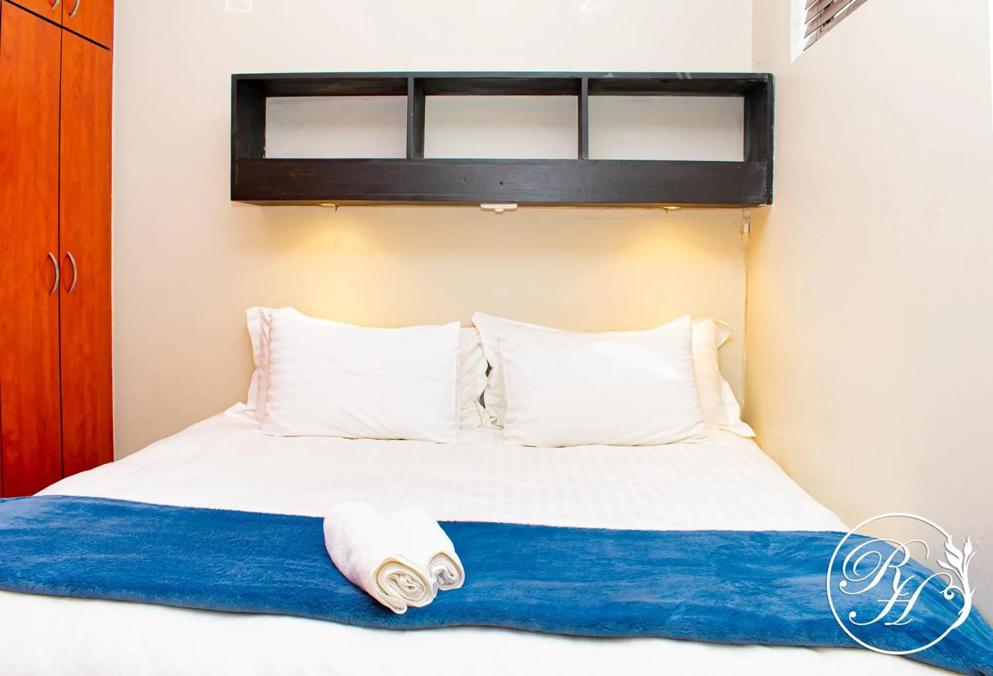 Bed in Roseland House Self Catering