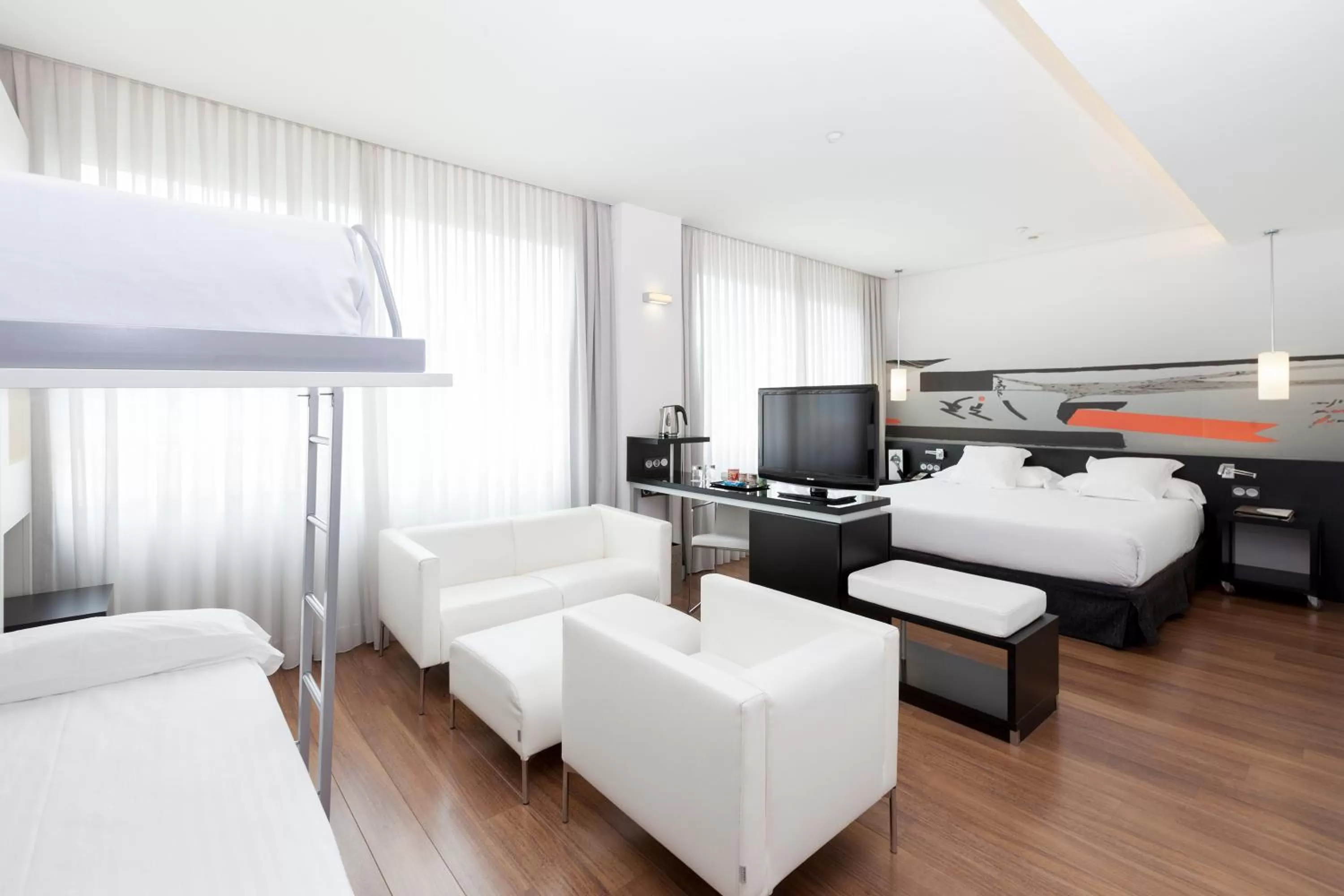 Bedroom, Bed in Axor Barajas