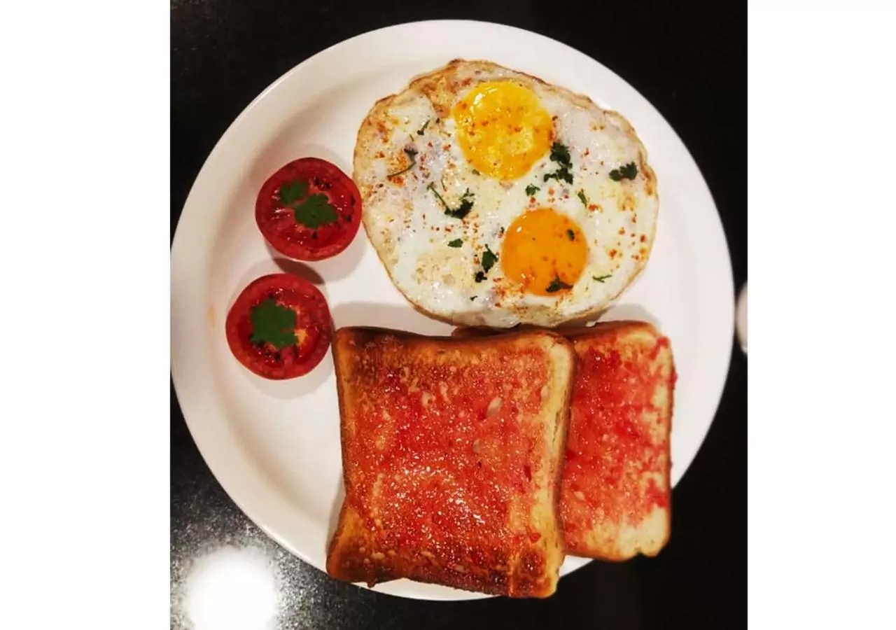 Restaurant/places to eat, Food in Hotel Planet Four