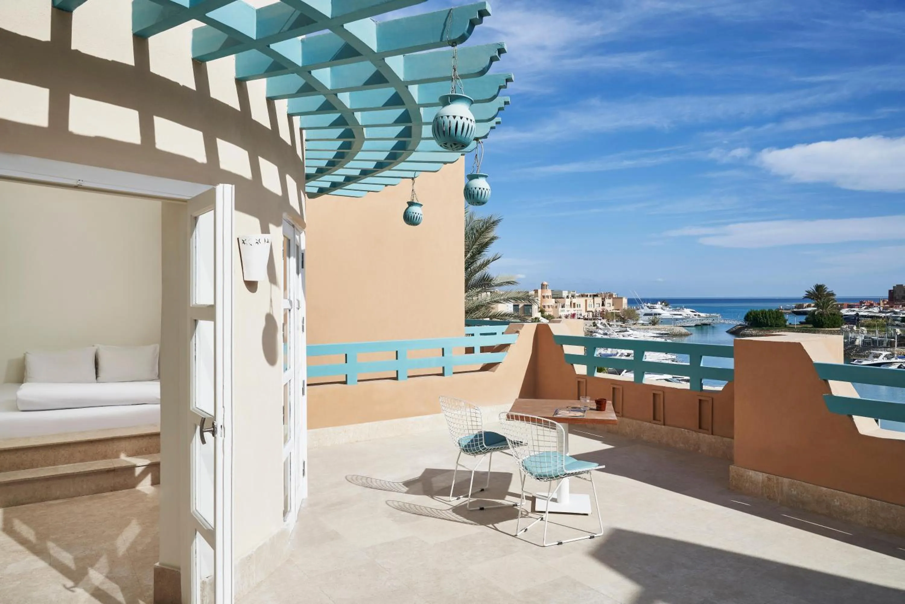 Balcony/Terrace in Captain's Inn Hotel