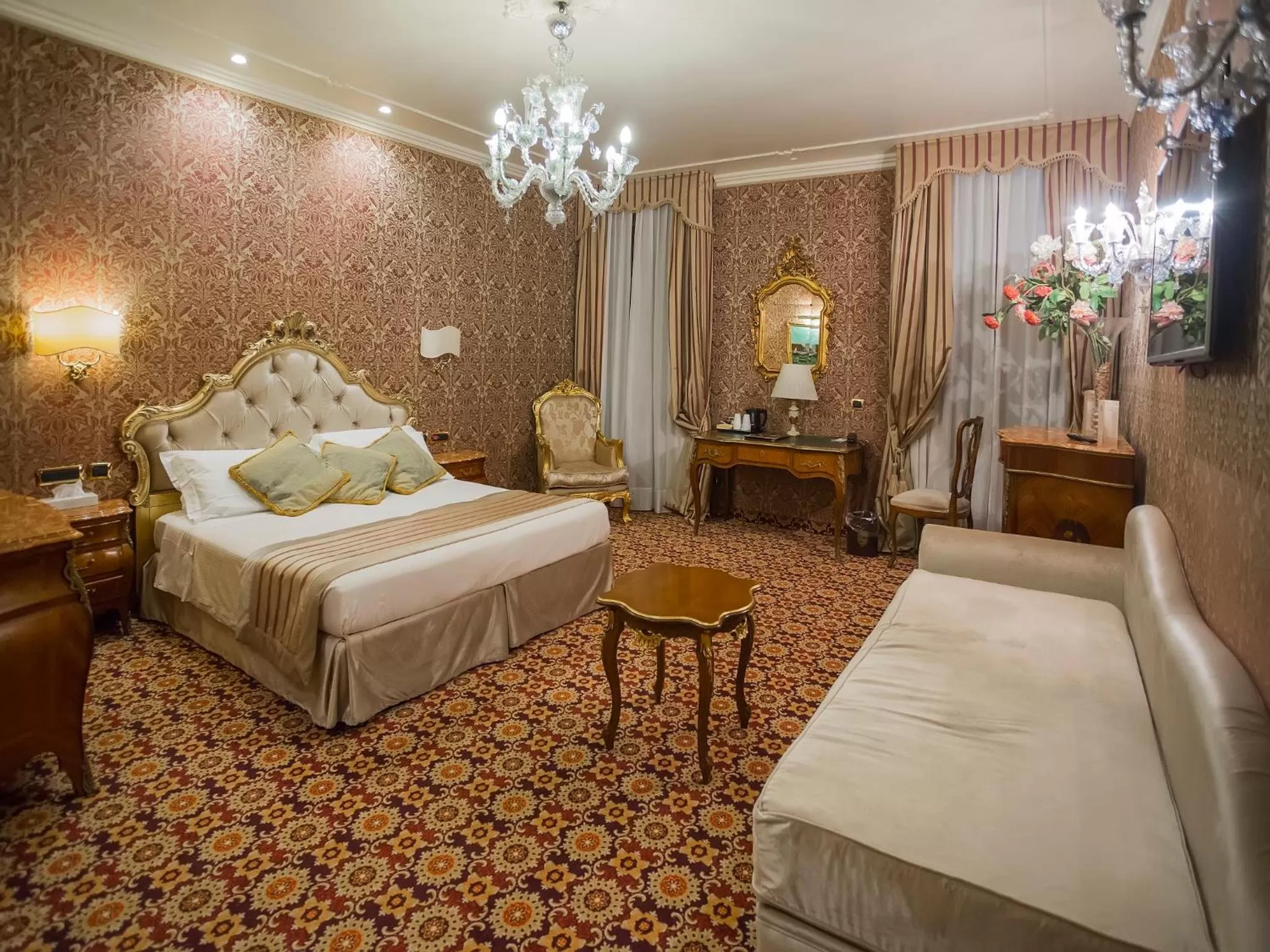 Photo of the whole room, Bed in Hotel Ca' dei Conti