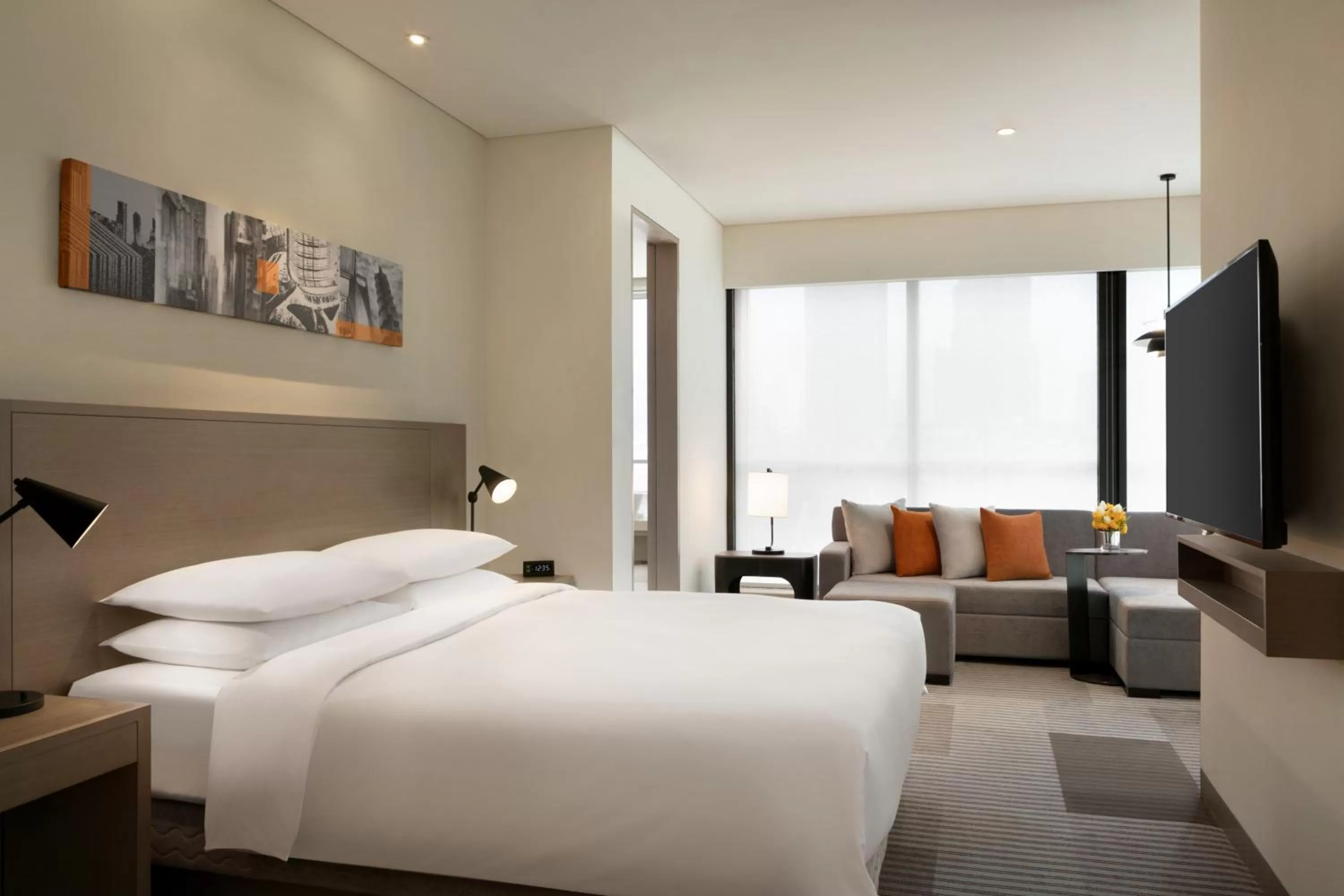 Bed in Hyatt Place Shanghai Tianshan Plaza