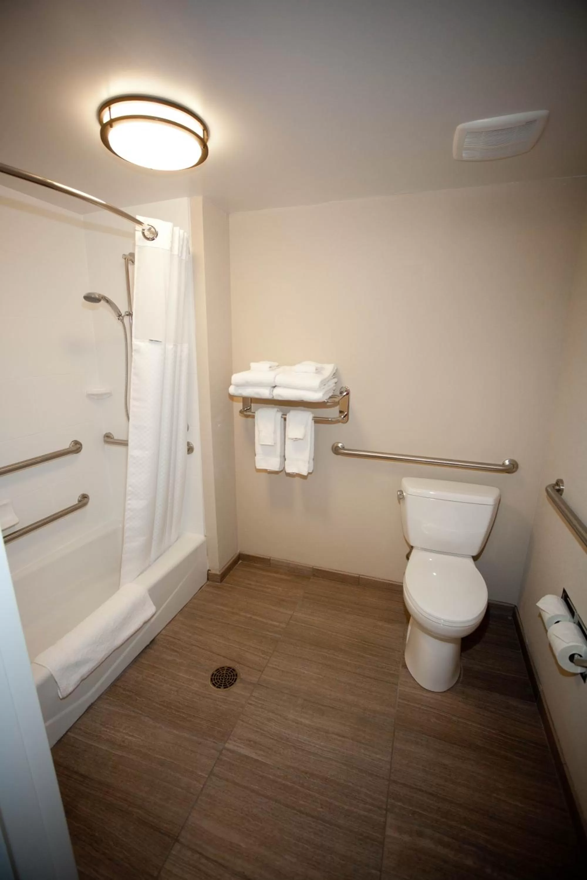 Bathroom in Baymont by Wyndham Erie