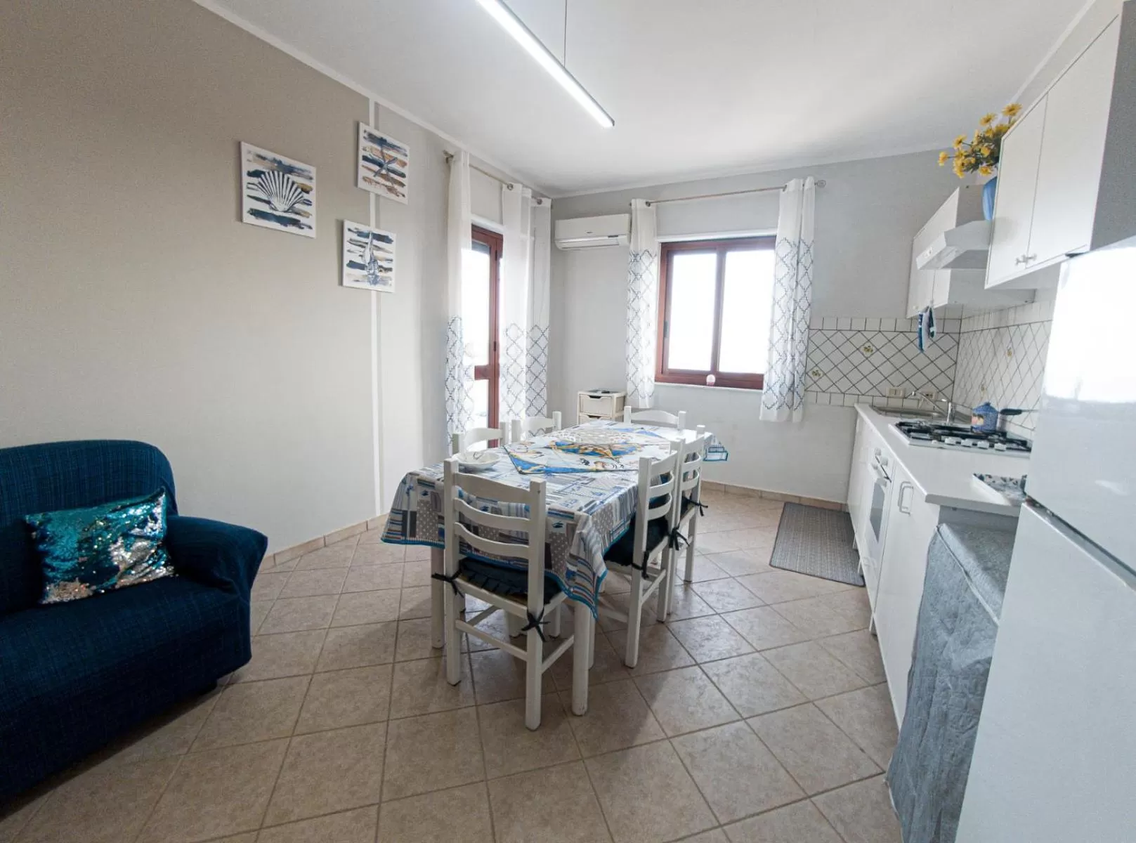 Kitchen or kitchenette in Deep Sea Residence