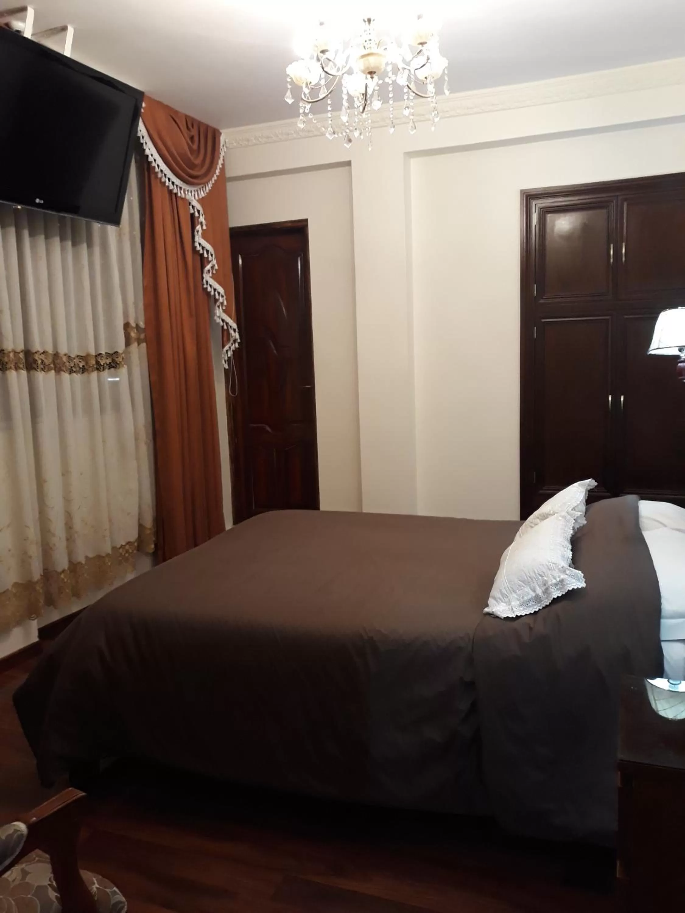 Bed in Hostal Terrabella SRL