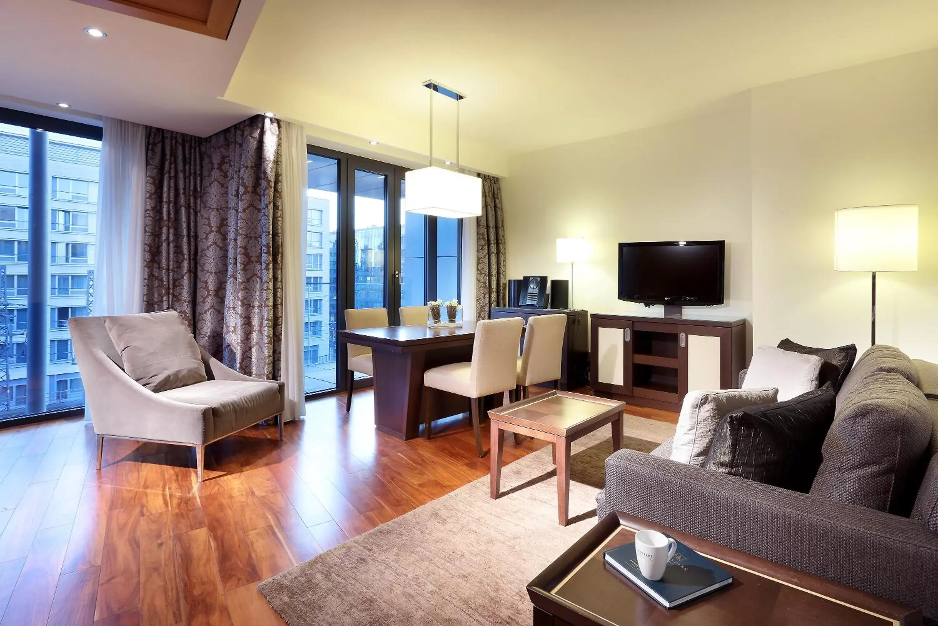 Executive Suite in Eurostars Berlin Executive Suite in Eurostars Berlin