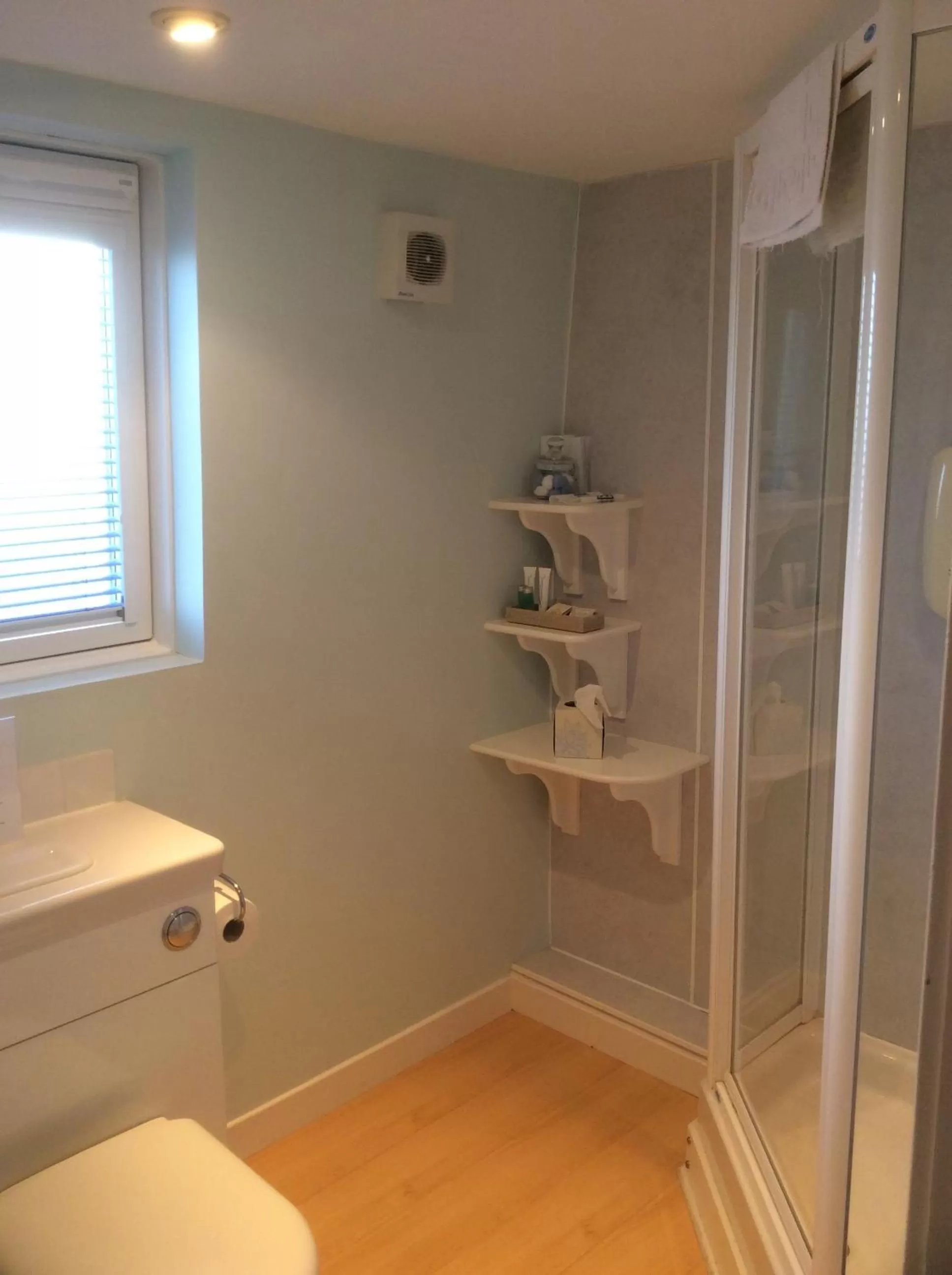 Bathroom in Arduthie House