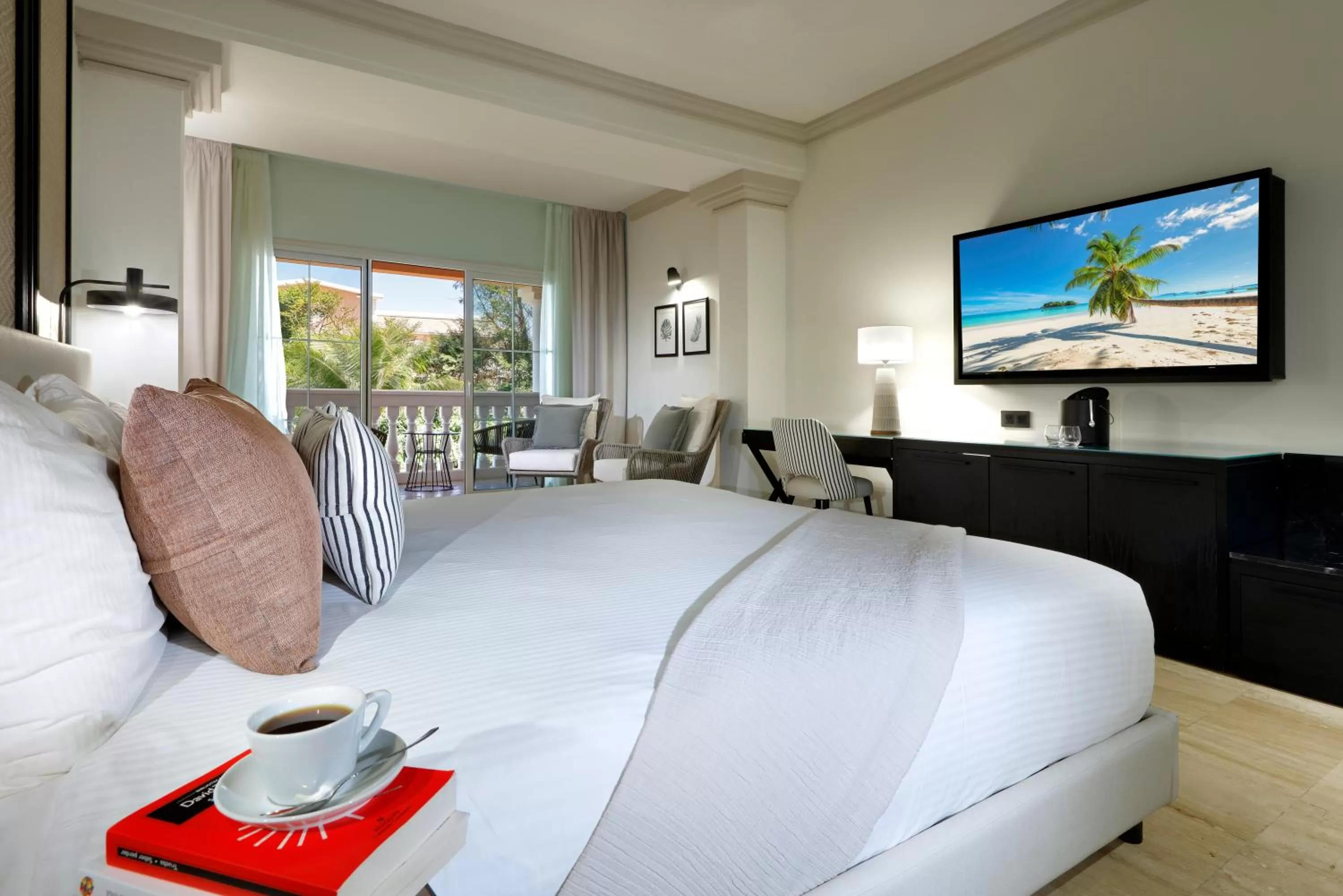 Bedroom, Bed in Grand Palladium Jamaica Resort & Spa All Inclusive