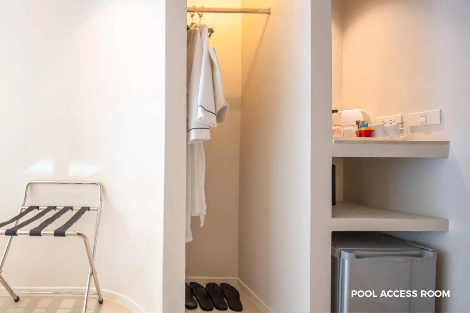 oven in Prima Hotel Pattaya