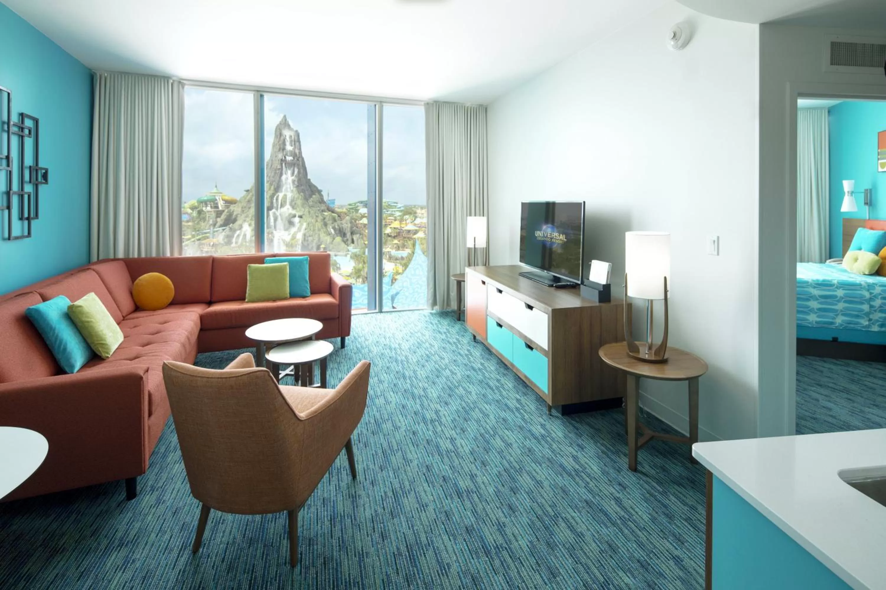 Living room, Bed in Universal's Cabana Bay Beach Resort