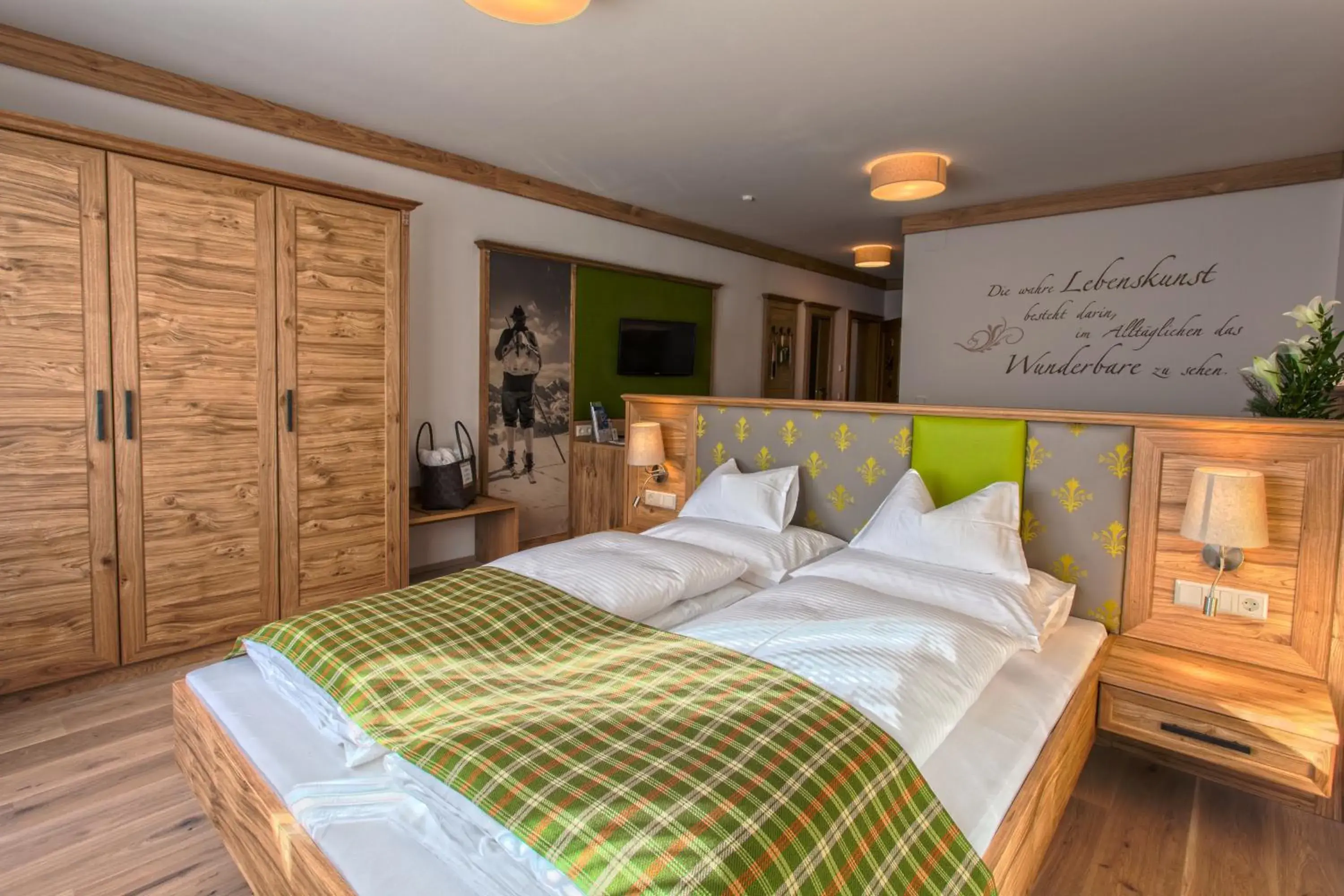 Deluxe Double Room in Hotel Zum Stern Deluxe Double Room in Hotel Zum Stern