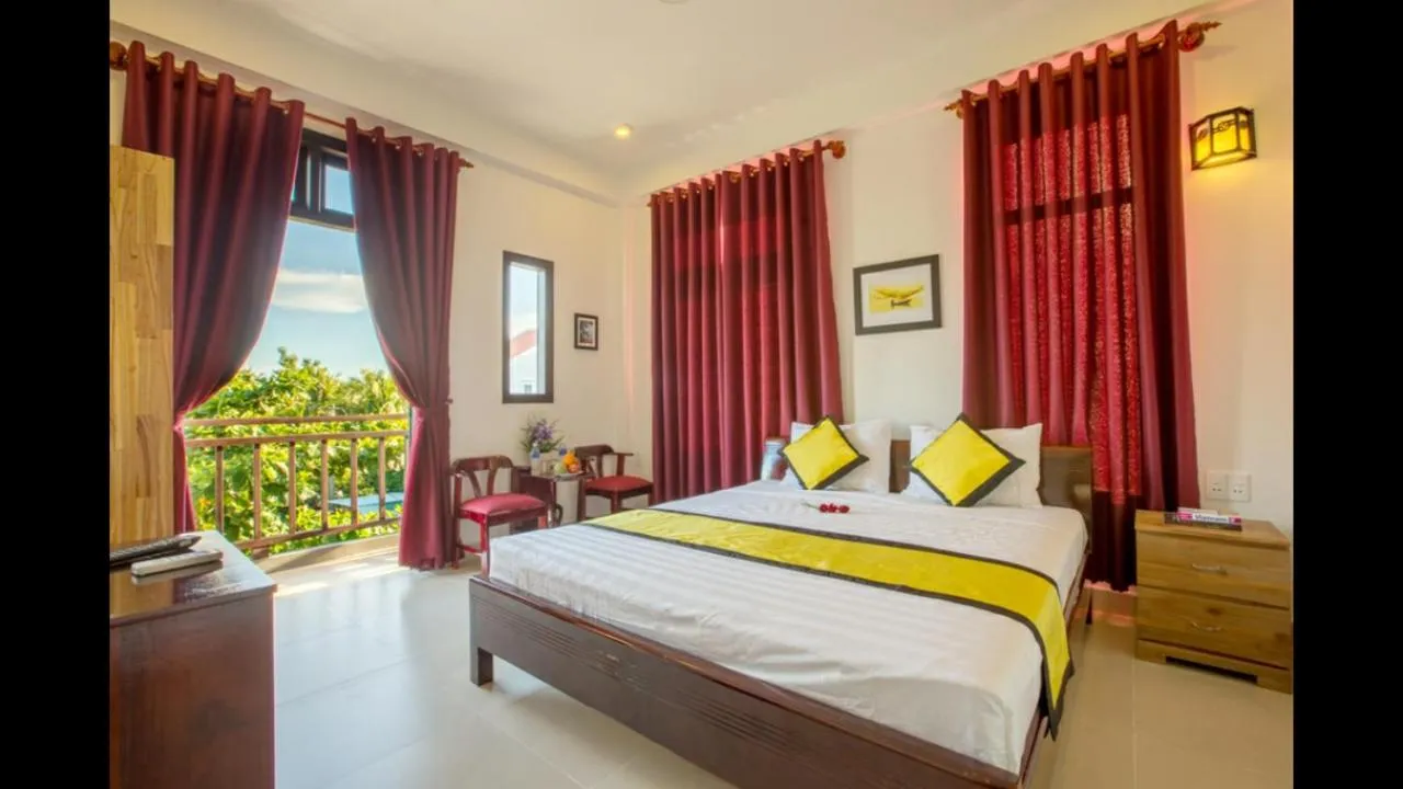 Bed in Quynh Chau Homestay Hội An