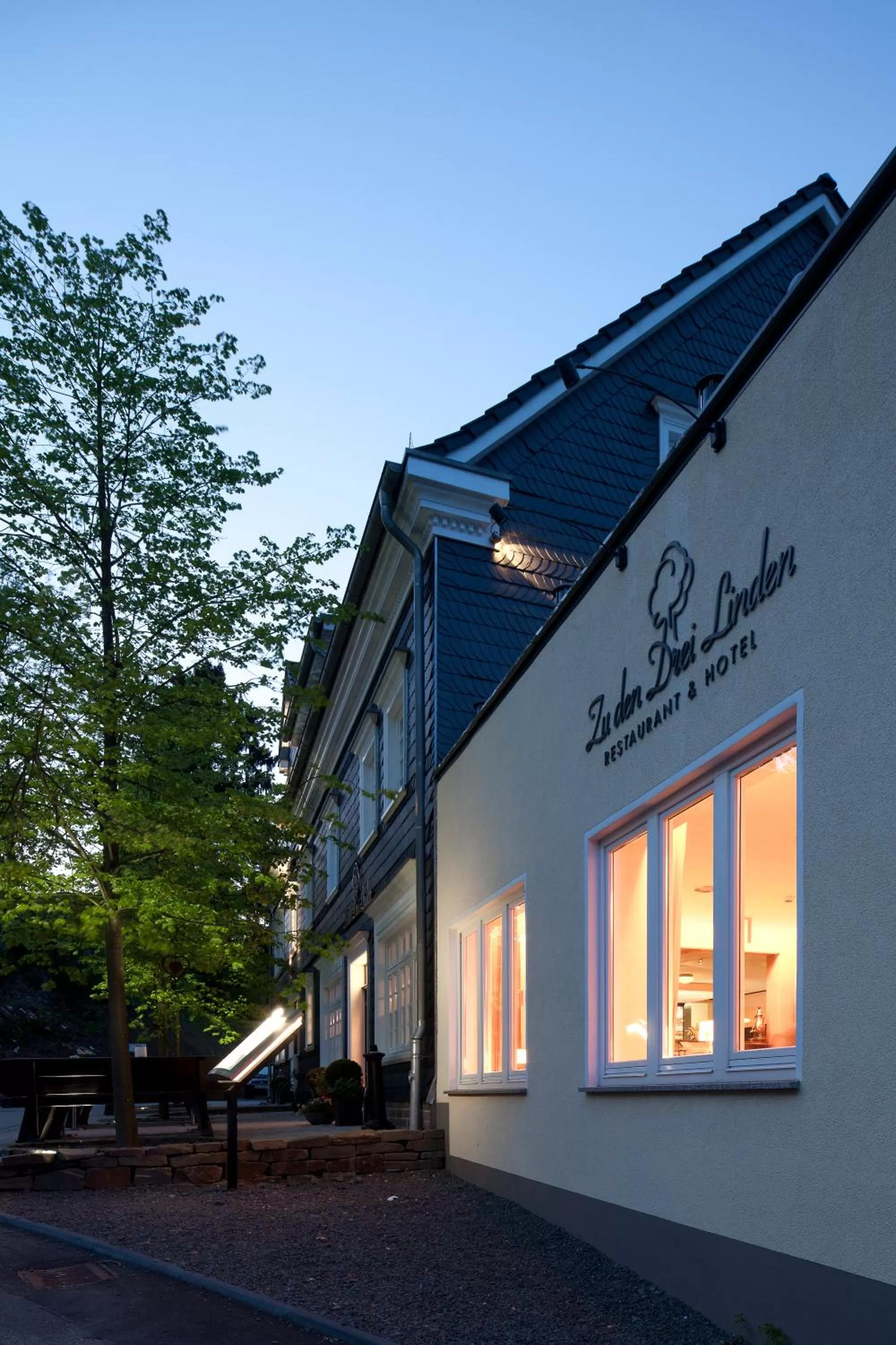 Facade/entrance in Zu den Drei Linden