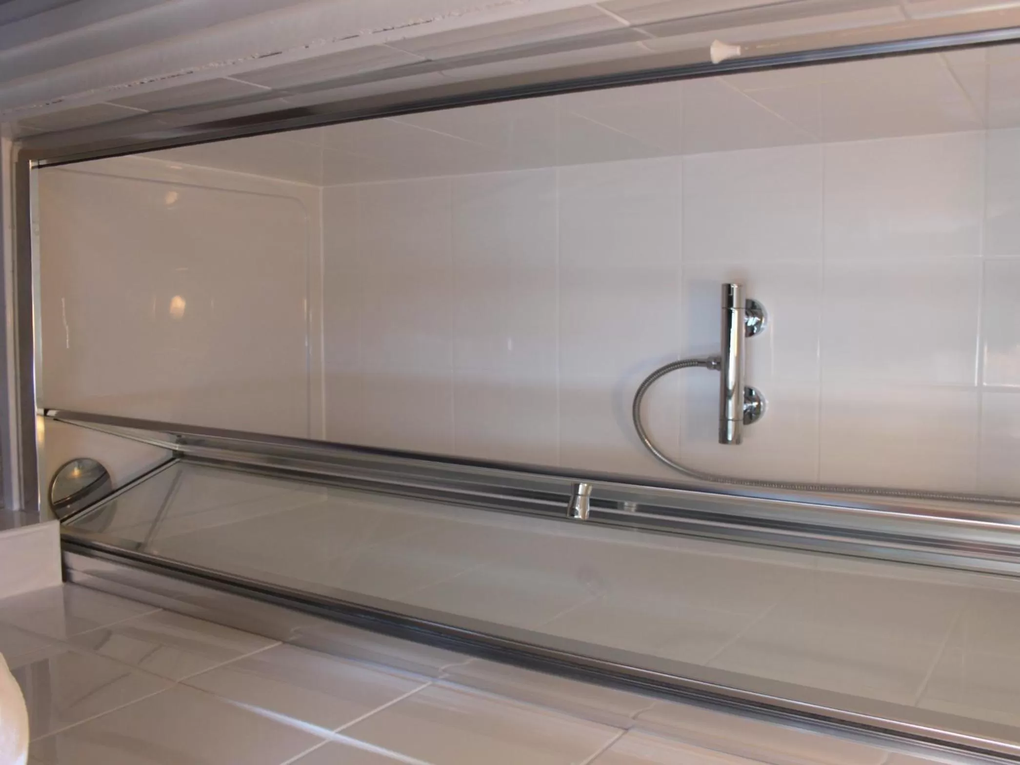 Bathroom in The Dog Inn