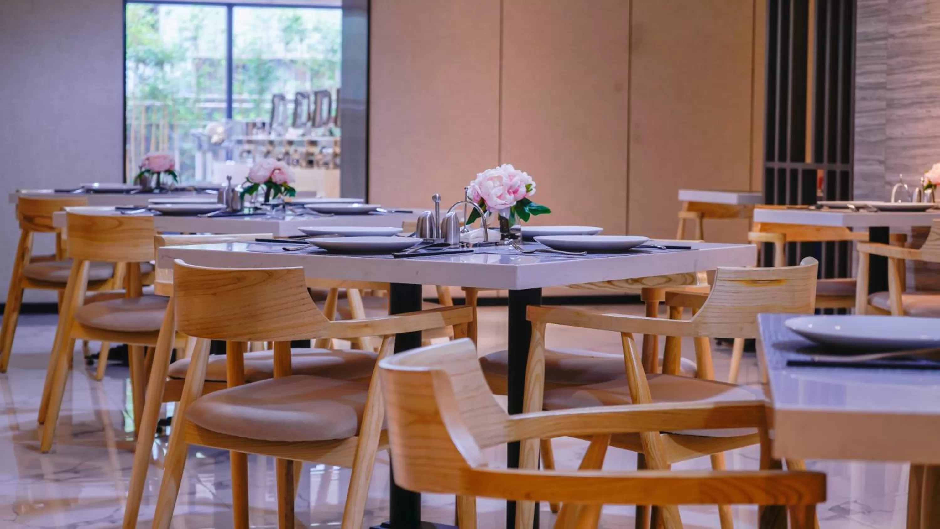 Restaurant/Places to Eat in Paco Hotel Tiyuxilu Metro Guangzhou-Free Shuttle Bus fir Canton Fair