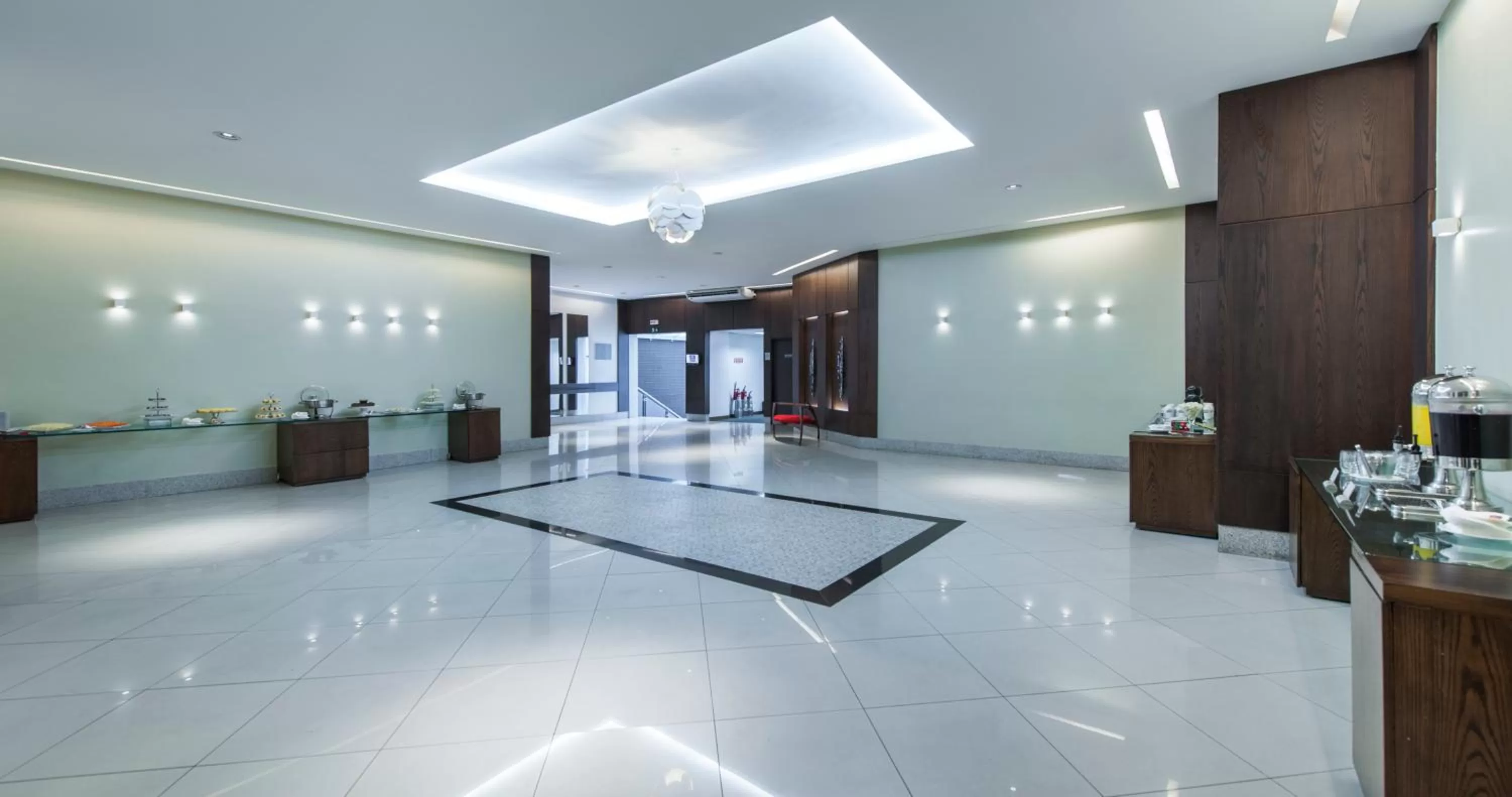 Area and facilities in Comfort Suítes Vitória