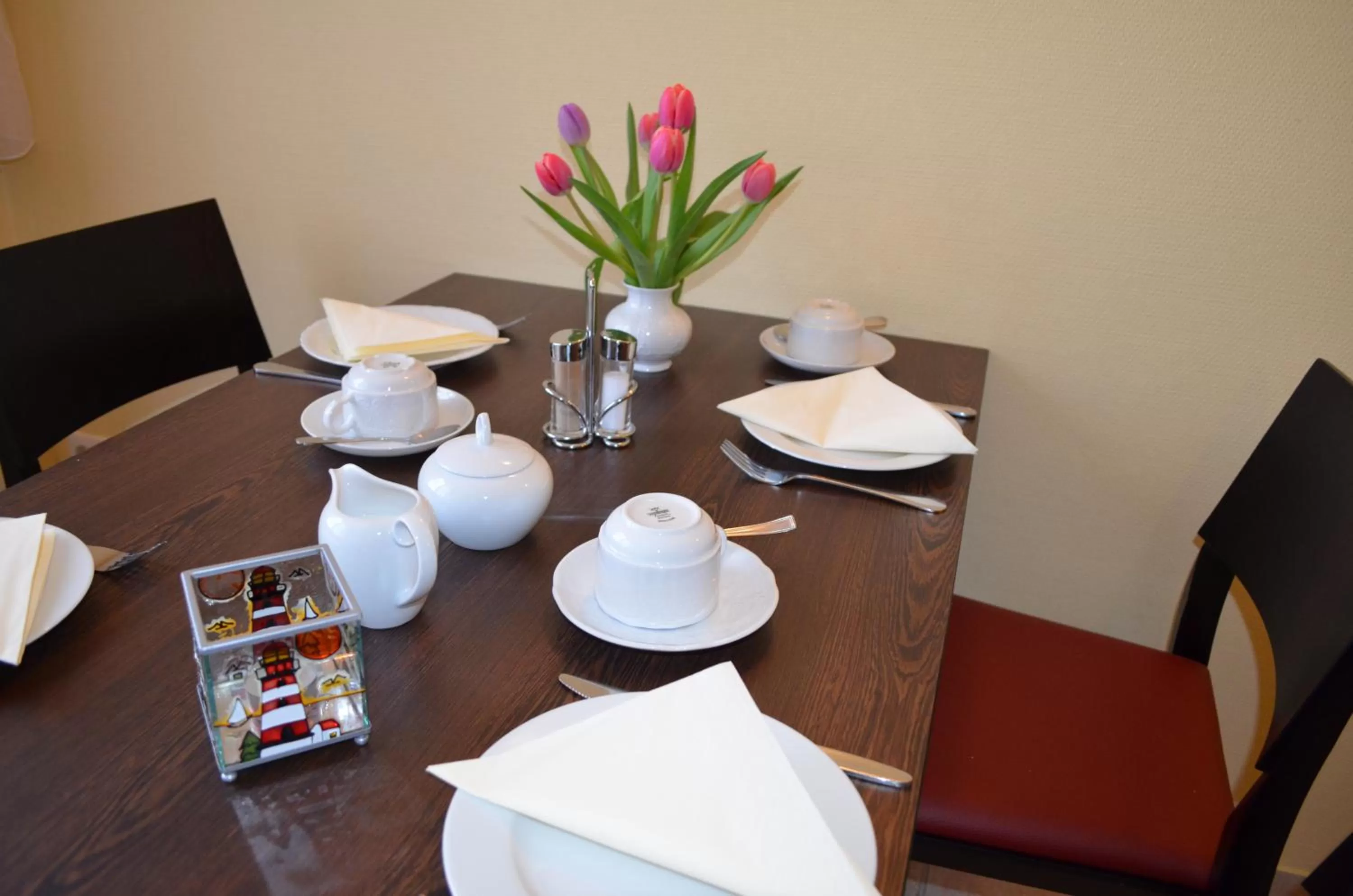 Restaurant/places to eat in Mare Balticum