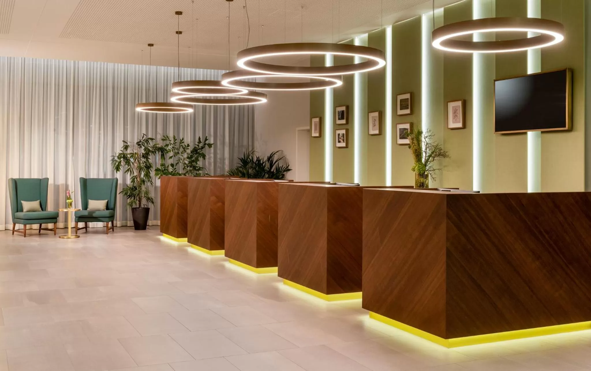 Lobby or reception in Mövenpick Hotel Stuttgart Messe & Congress