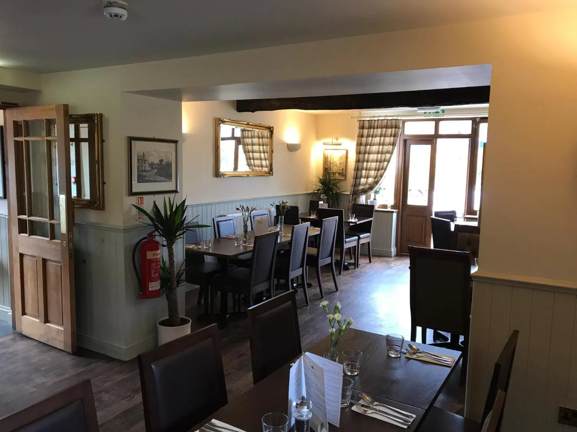 Restaurant/places to eat in The Black Swan Inn