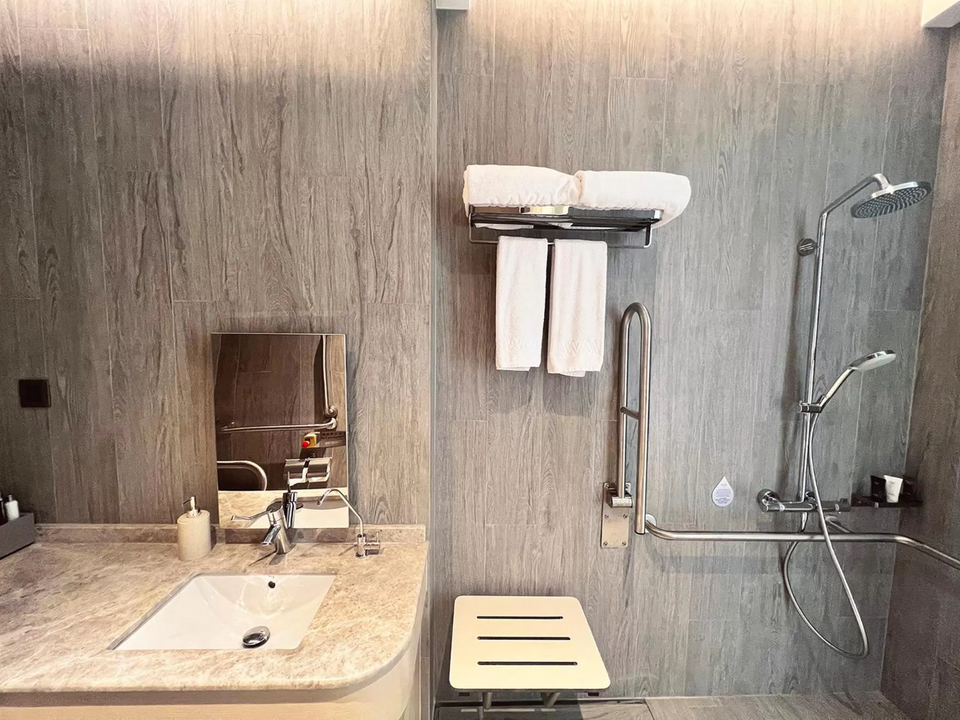 Photo of the whole room in WM Hotel Hong Kong, Vignette Collection