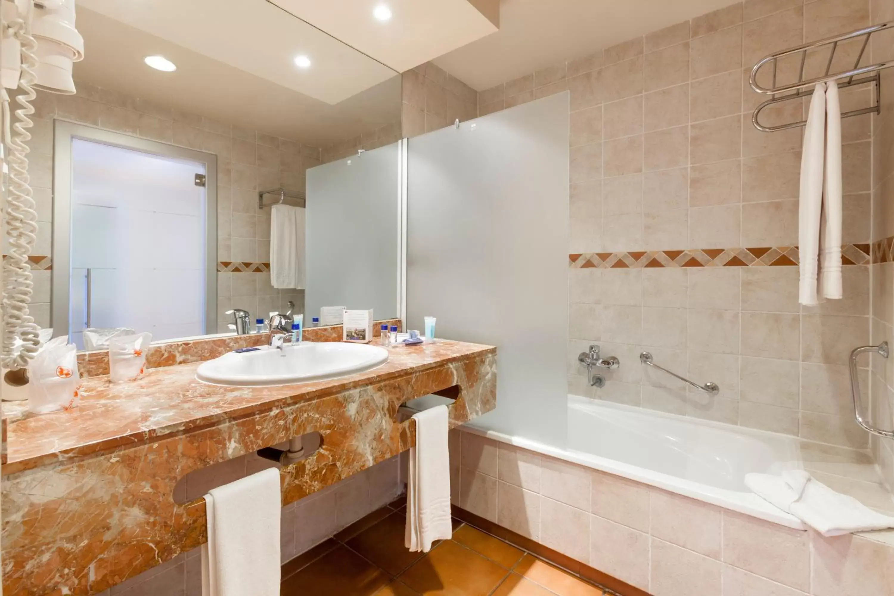 Double Room with Balcony in Hotel Best Jacaranda Double Room with Balcony in Hotel Best Jacaranda