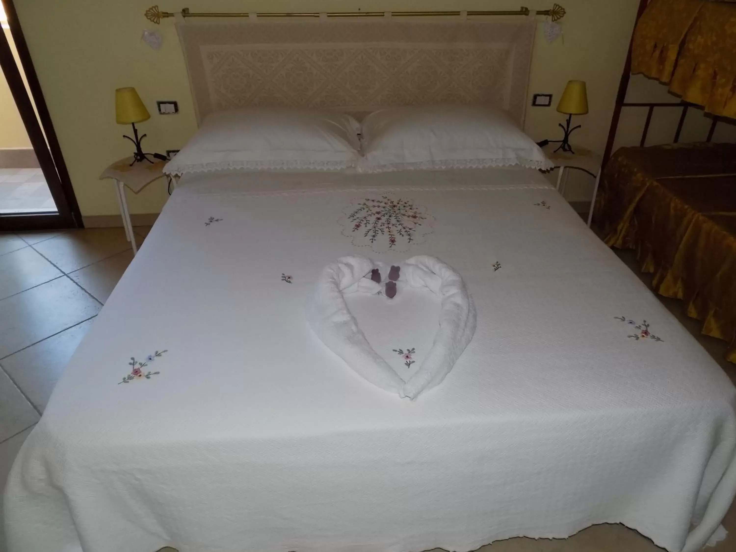 Double or Twin Room in Al Ciclamino Double or Twin Room in Al Ciclamino