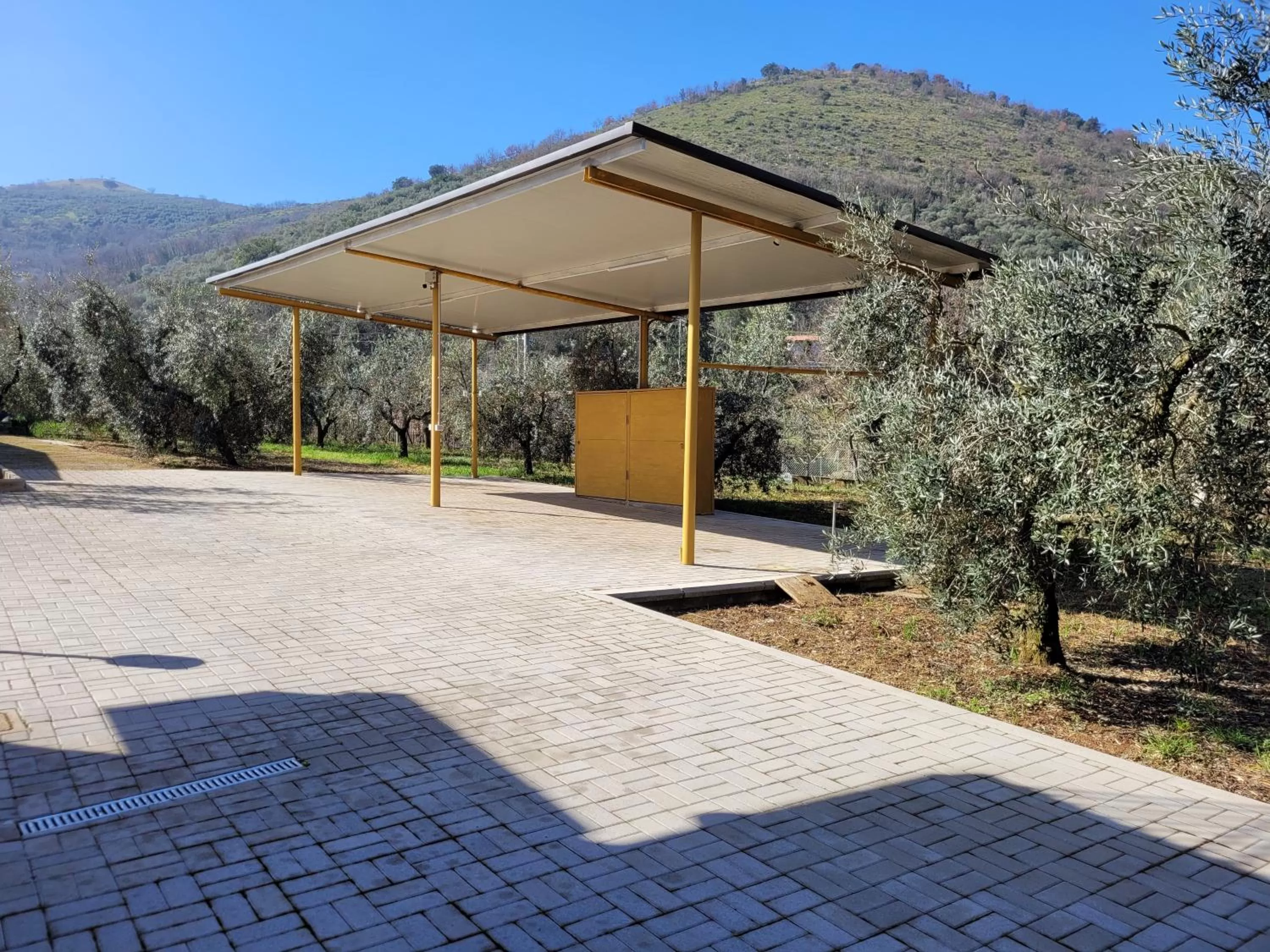 Alloggio turistico Magnifico Alessandro Valle Bernardo 04025 Lenola nei pressi di Fondi LT