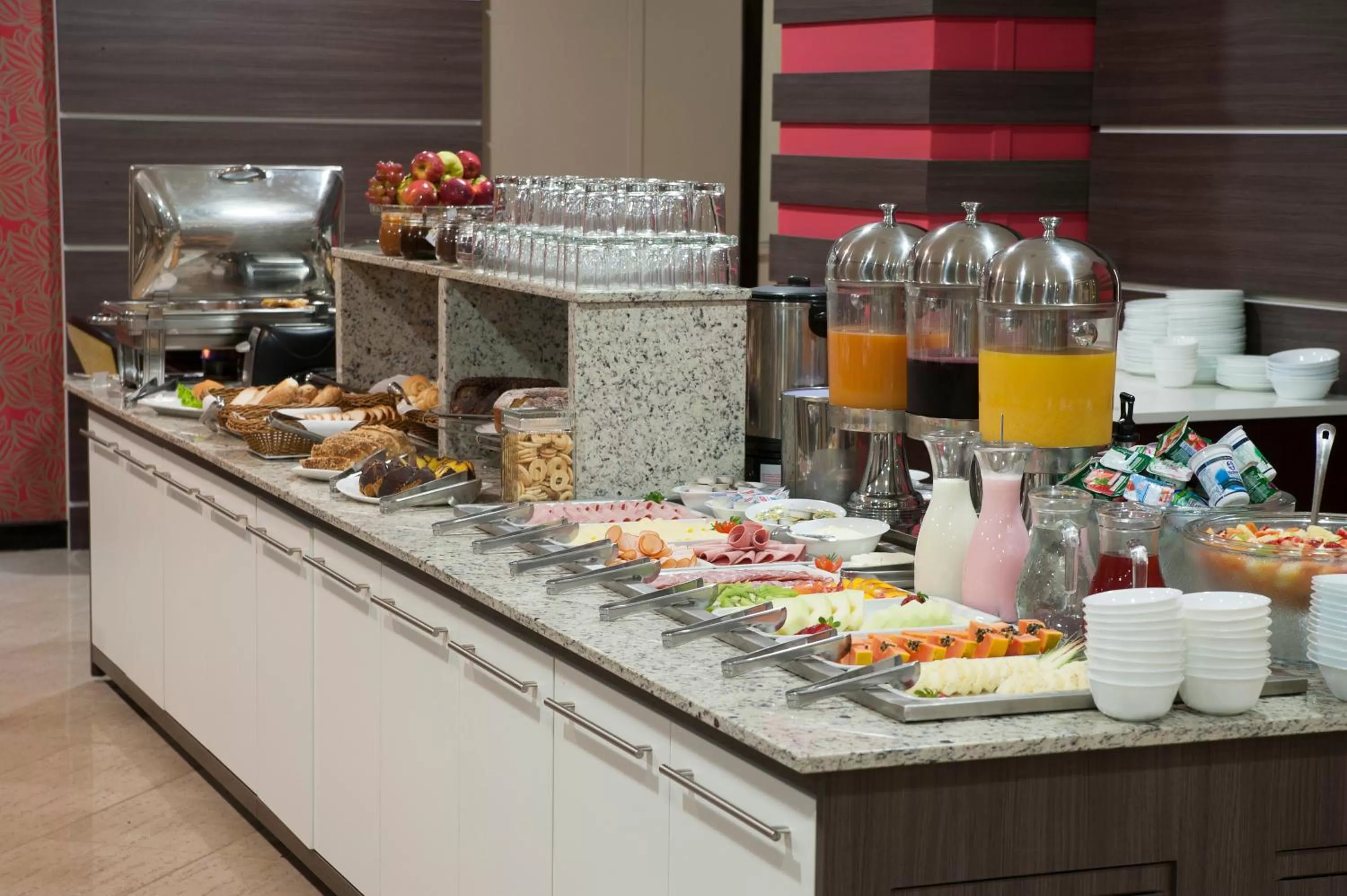 Restaurant/places to eat in Swan Caxias do Sul