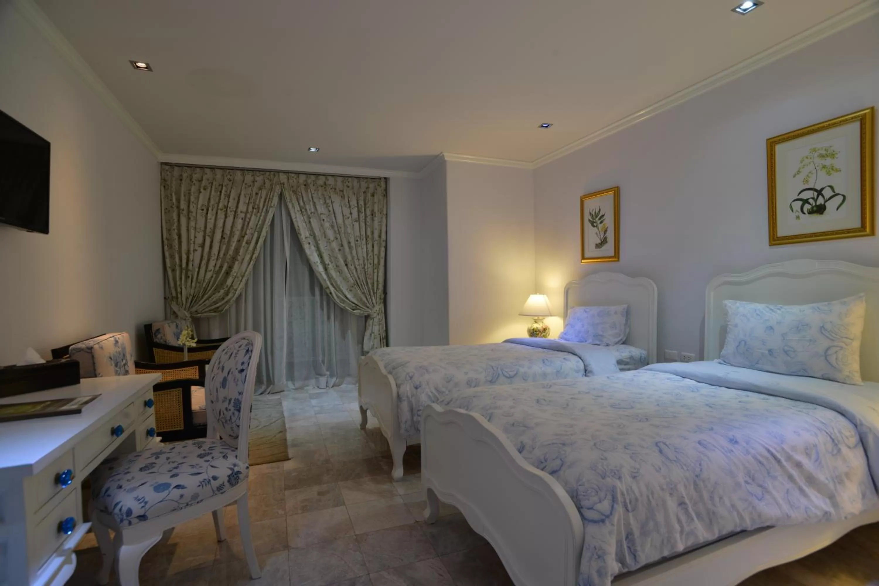 Photo of the whole room, Bed in At Pingnakorn Huaykaew