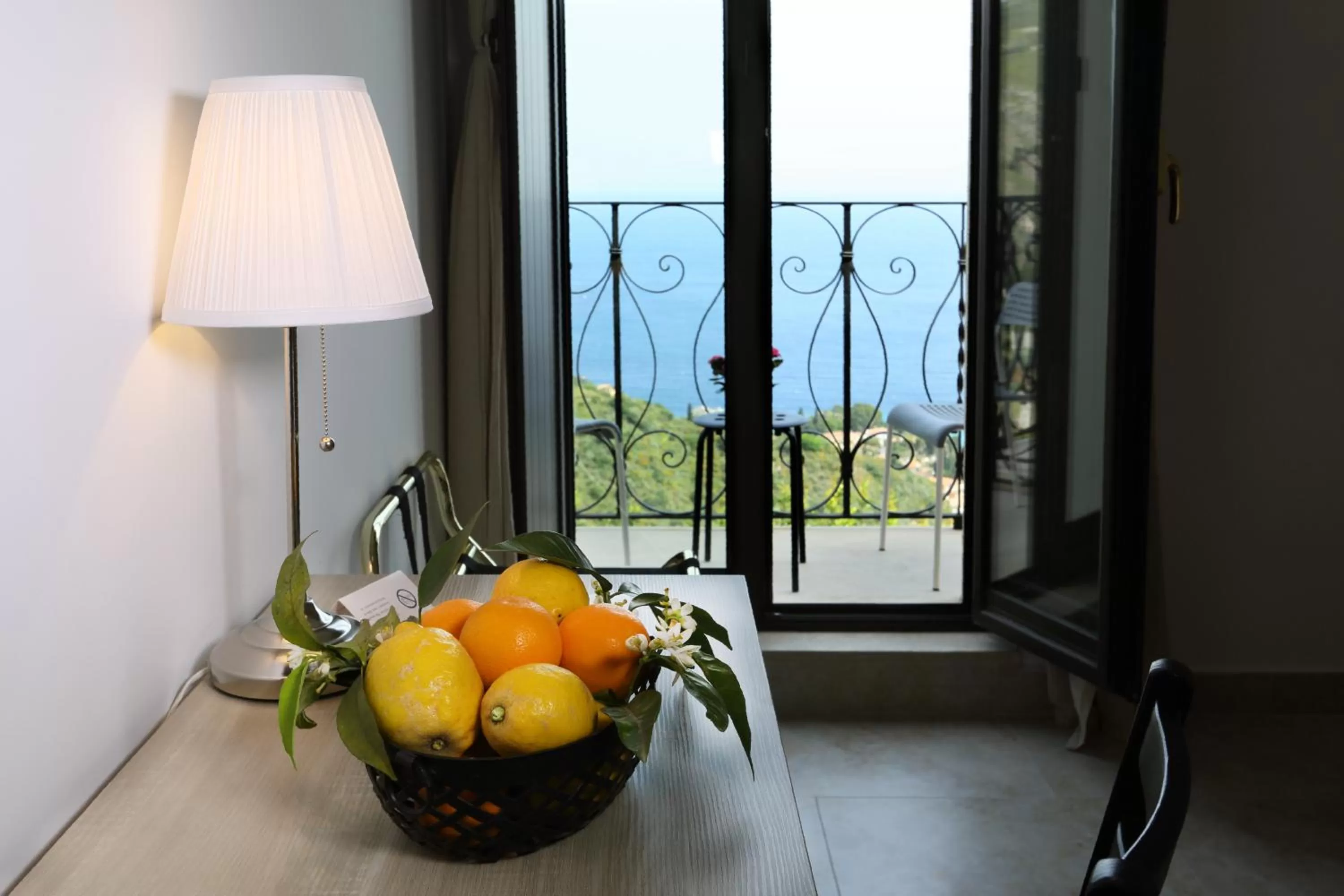 Decorative detail in Villa Astoria