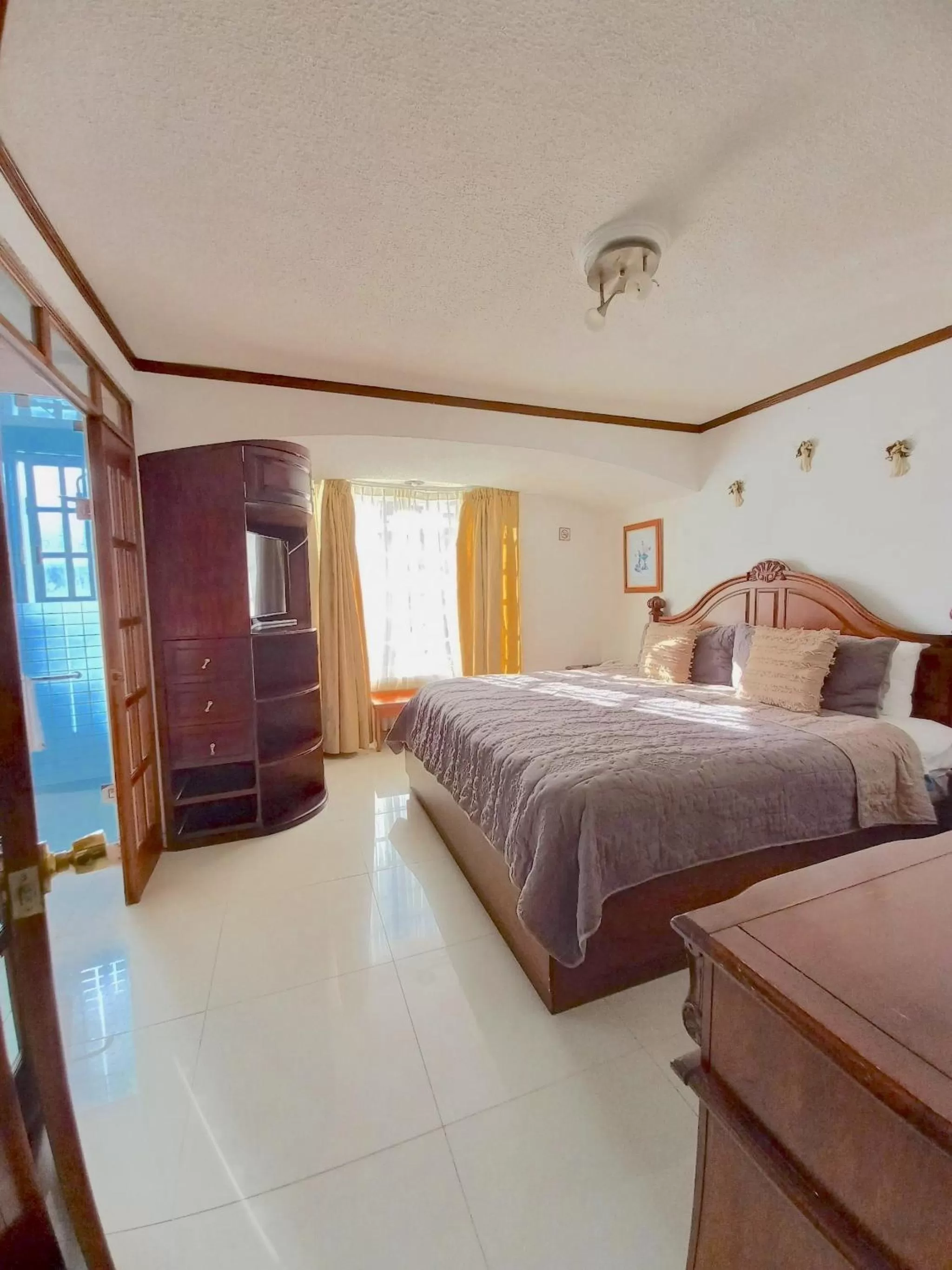 Photo of the whole room, Bed in La Aurora Hotel Like Home