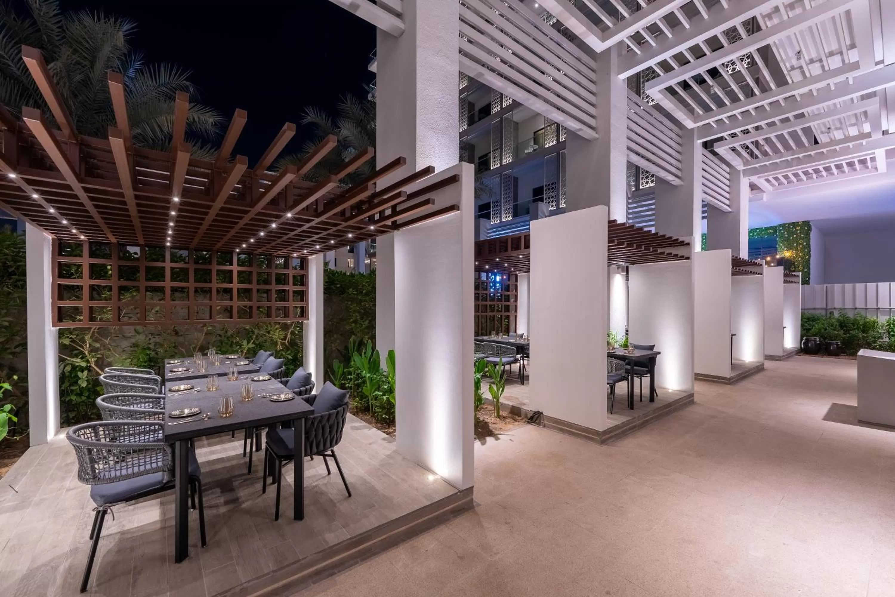 Restaurant/places to eat in Hilton Abu Dhabi Yas Island