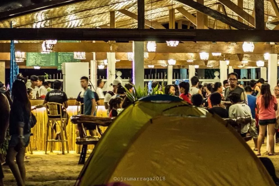 Restaurant/places to eat in Pangulatan Beach Resort