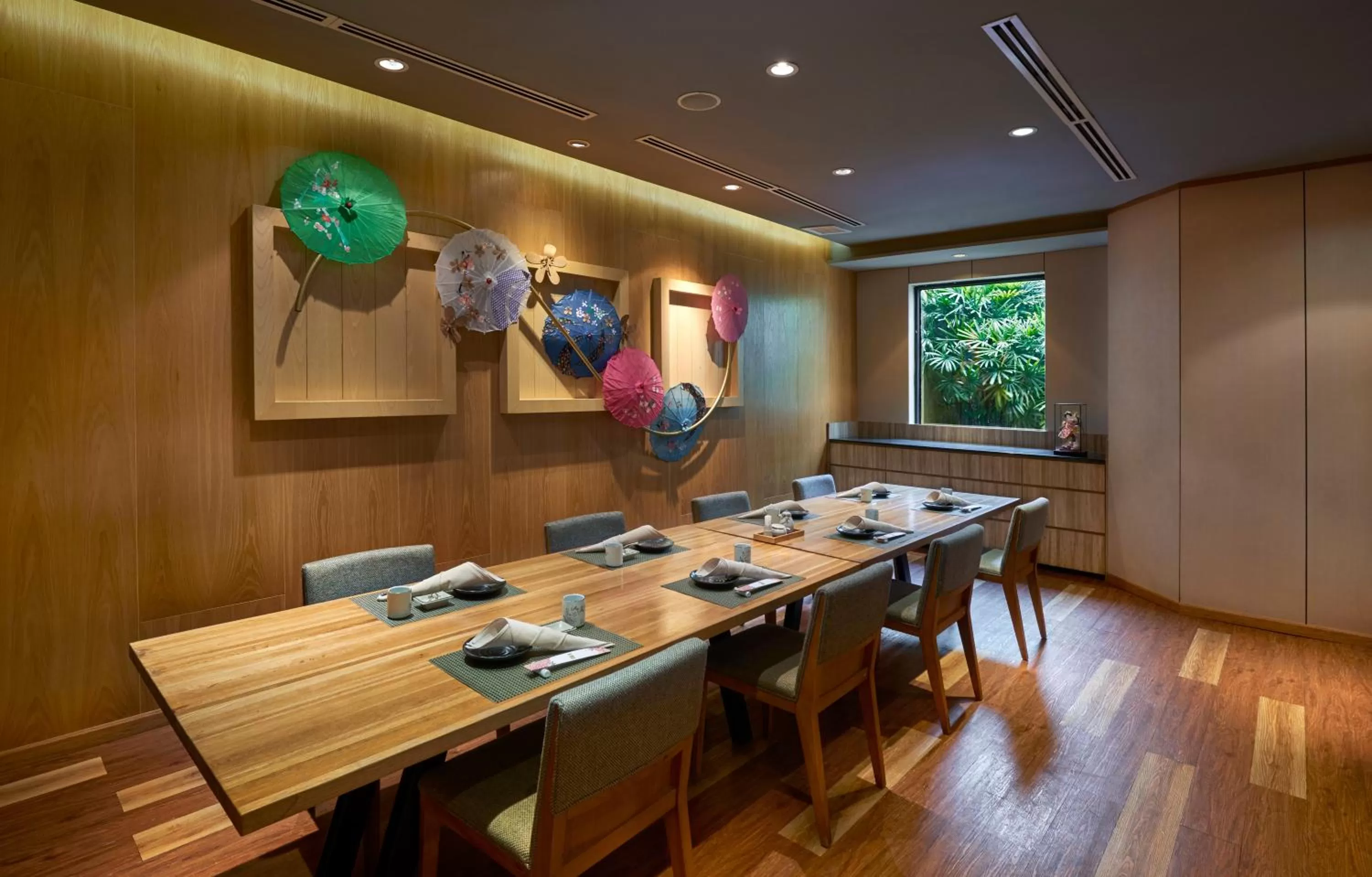 Restaurant/places to eat in Eastin Hotel Kuala Lumpur