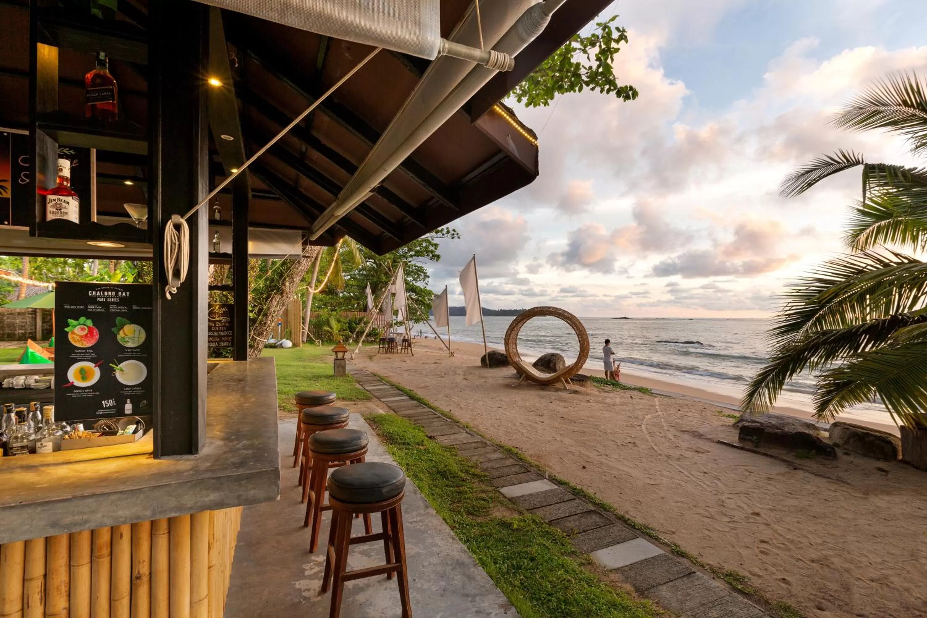 Lounge or bar in Khaolak Merlin Resort