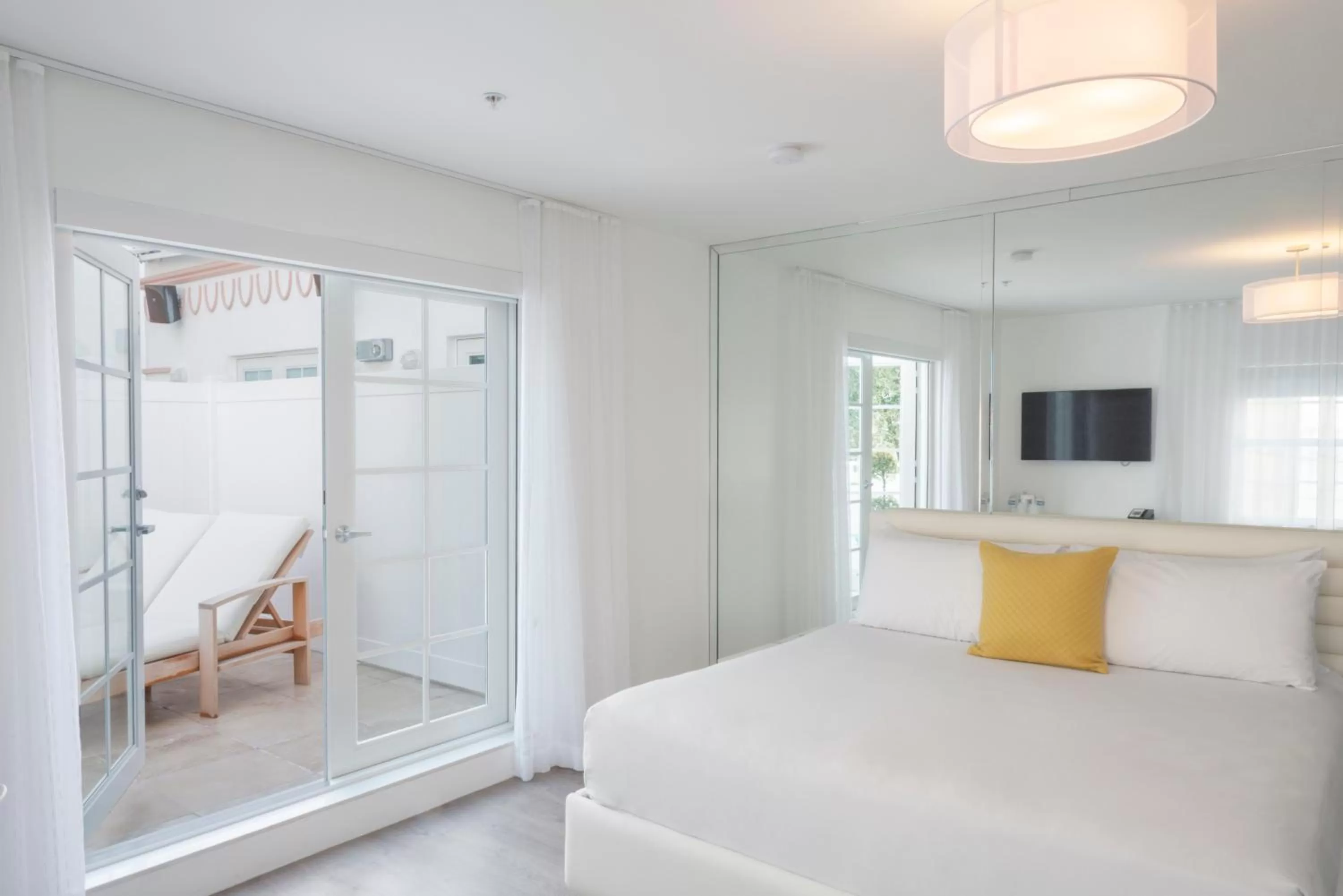 Bed in President Hotel