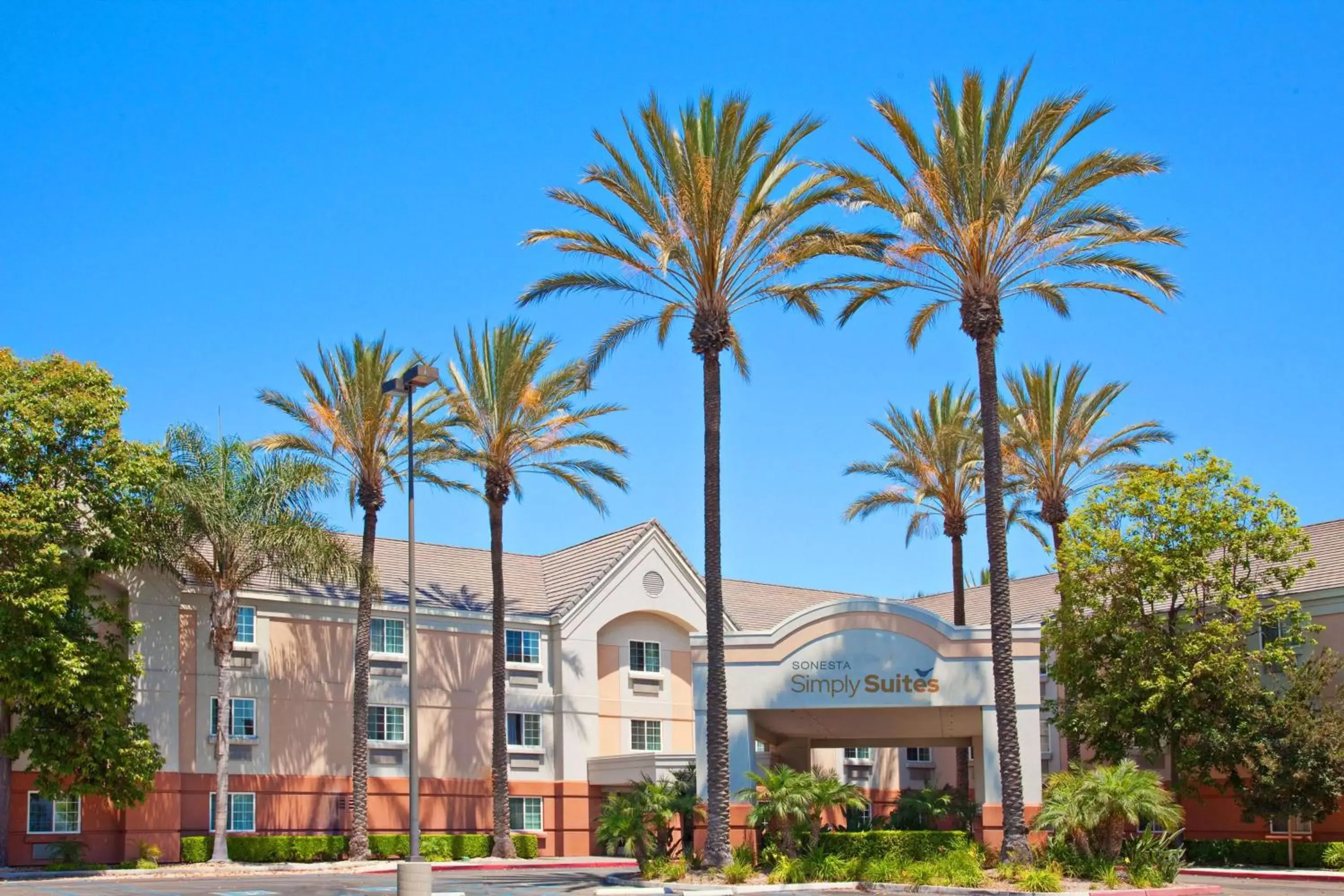 Sonesta Simply Suites Orange County Airport Sonesta Simply Suites Orange County Airport