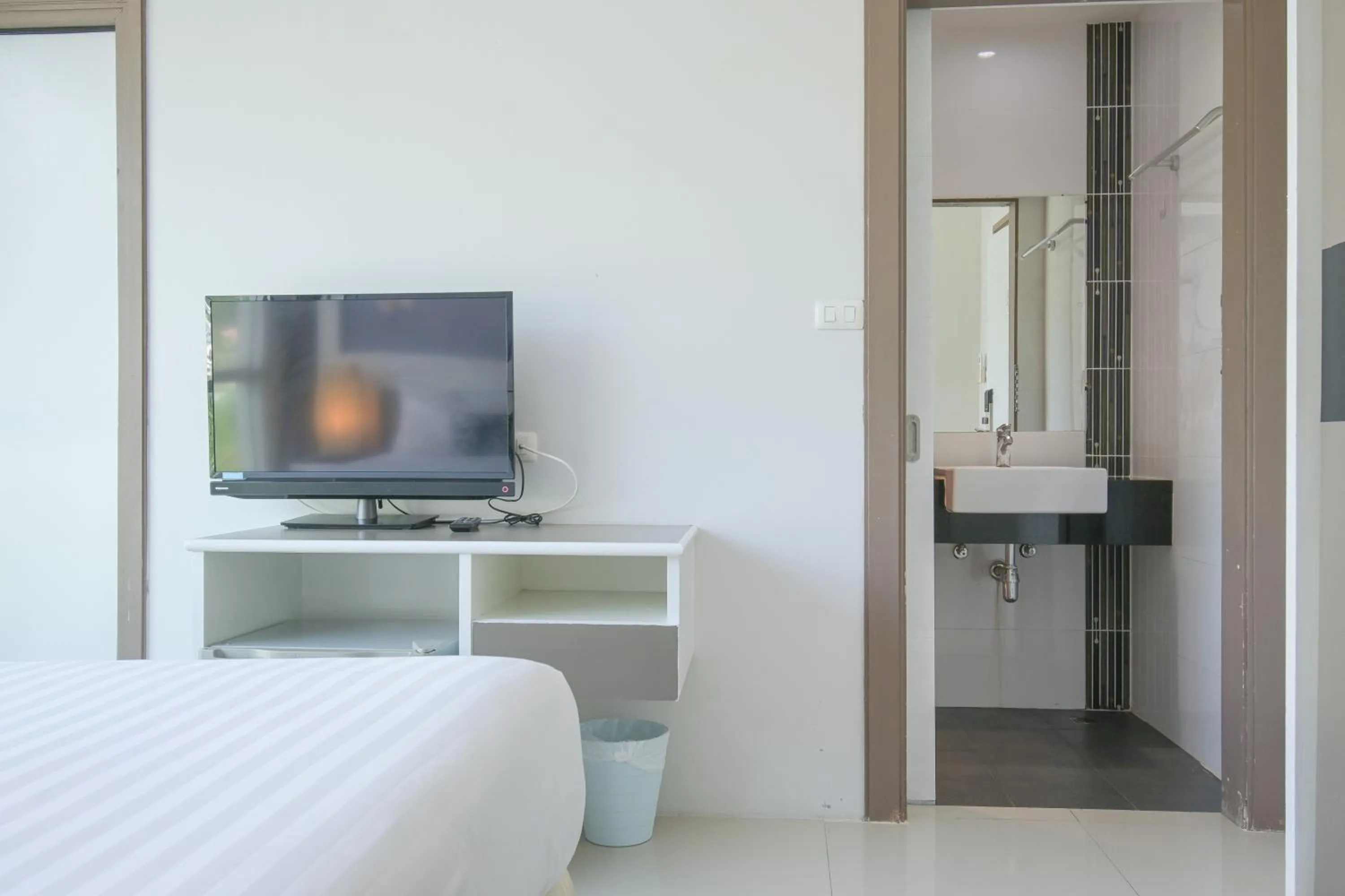 Photo of the whole room in Sino Maison